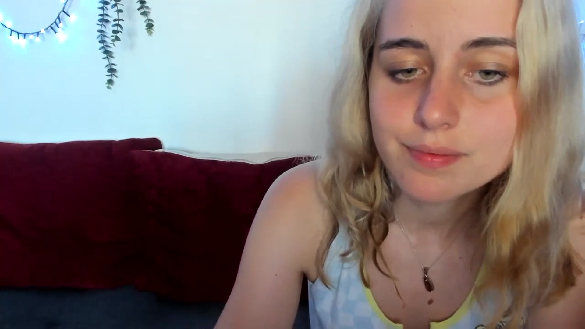 Gallery image thumbnail from AliceKatz's myfreecams stream on, 06/27/2023, 17:04 image 11 of 20