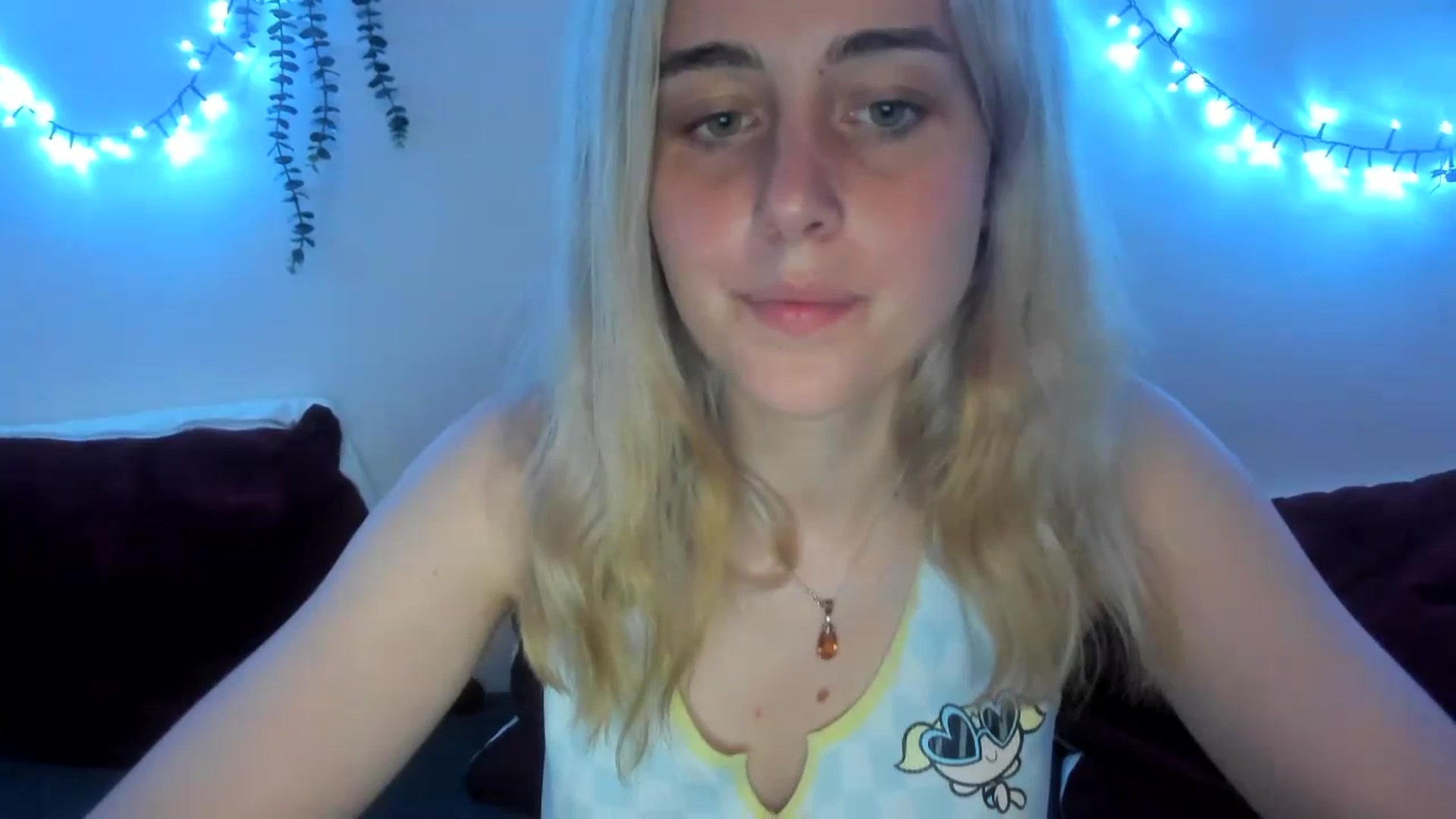 Gallery image thumbnail from AliceKatz's myfreecams stream on, 06/29/2023, 21:01 image 15 of 20
