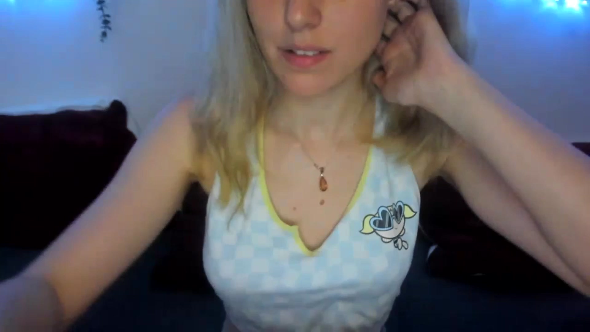 Gallery image thumbnail from AliceKatz's myfreecams stream on, 06/29/2023, 21:16 image 4 of 20