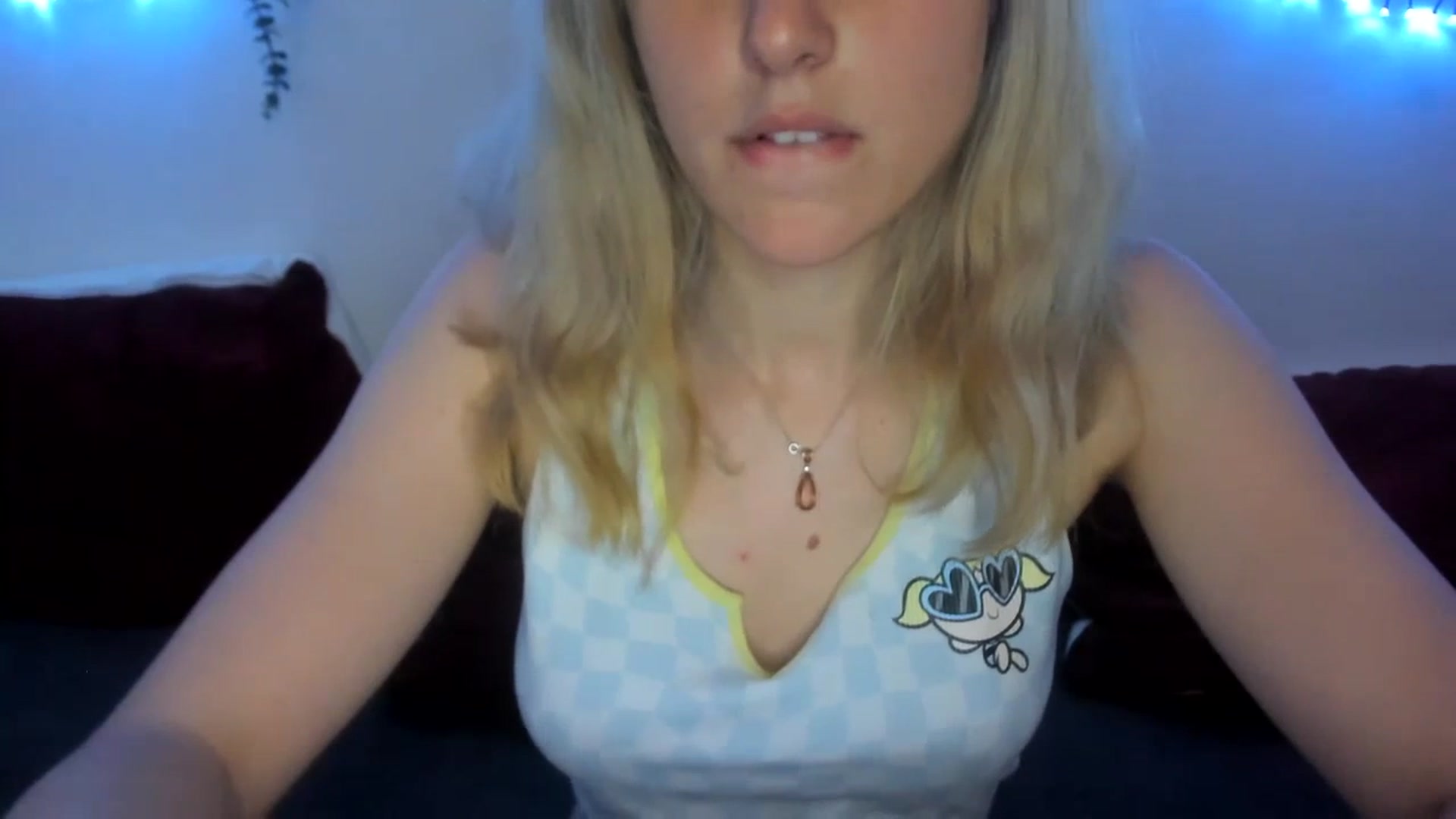 Gallery image thumbnail from AliceKatz's myfreecams stream on, 06/29/2023, 21:16 image 8 of 20