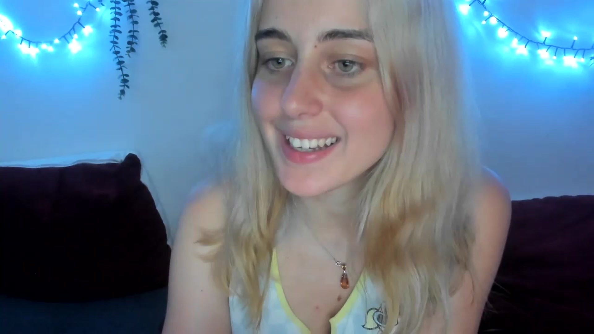 Gallery image thumbnail from AliceKatz's myfreecams stream on, 06/29/2023, 21:16 image 19 of 20
