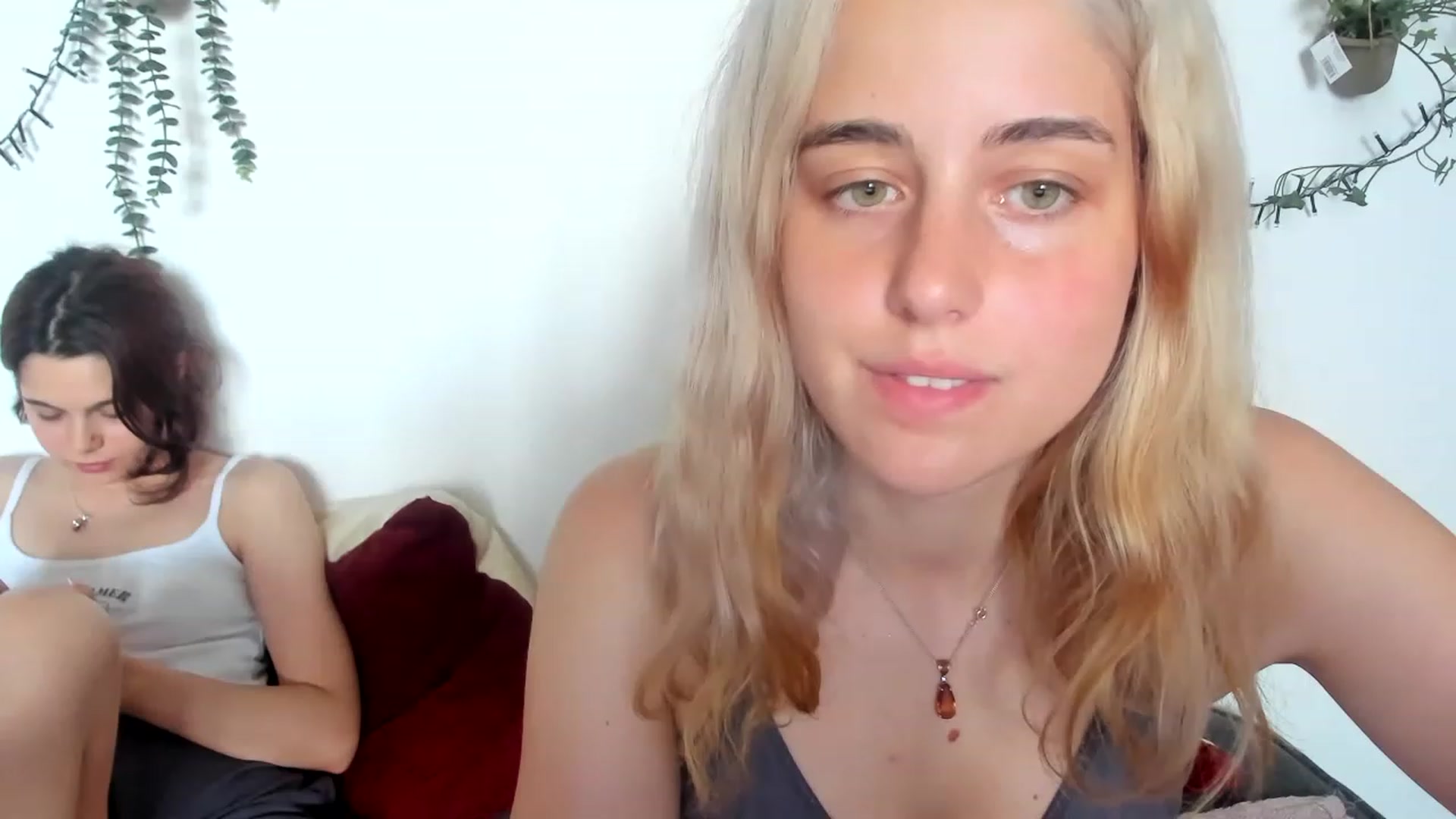 Gallery image thumbnail from AliceKatz's myfreecams stream on, 07/02/2023, 10:34 image 9 of 20