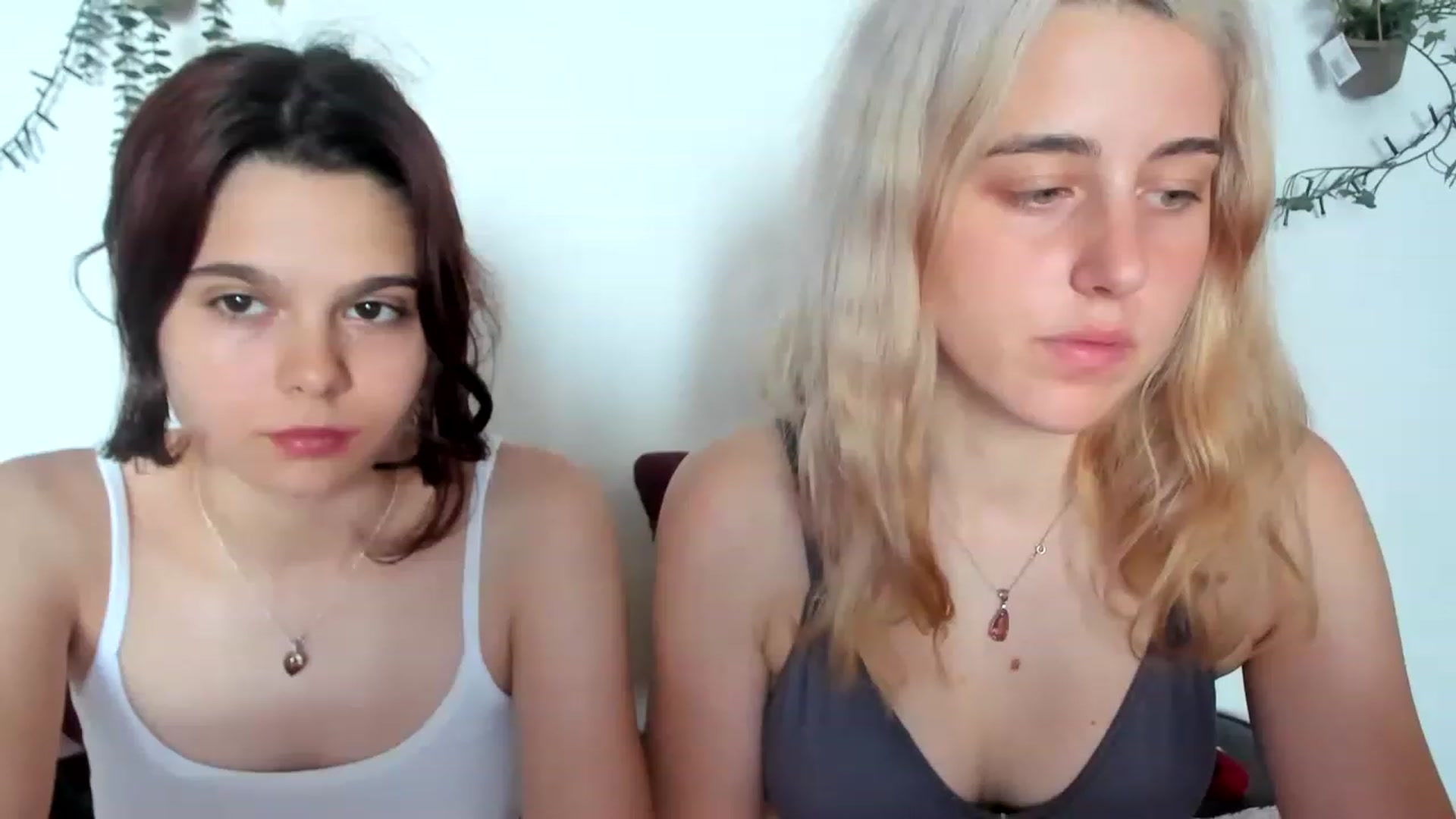 Gallery image thumbnail from AliceKatz's myfreecams stream on, 07/02/2023, 10:34 image 1 of 20