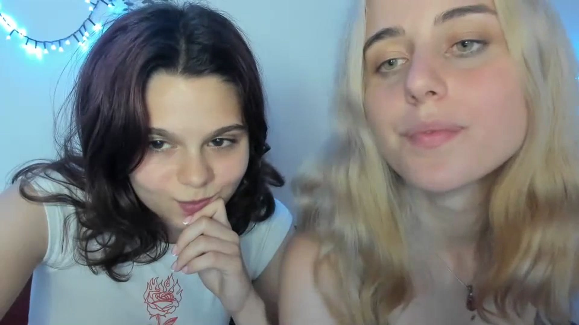 Gallery image thumbnail from AliceKatz's myfreecams stream on, 07/07/2023, 17:23 image 15 of 20