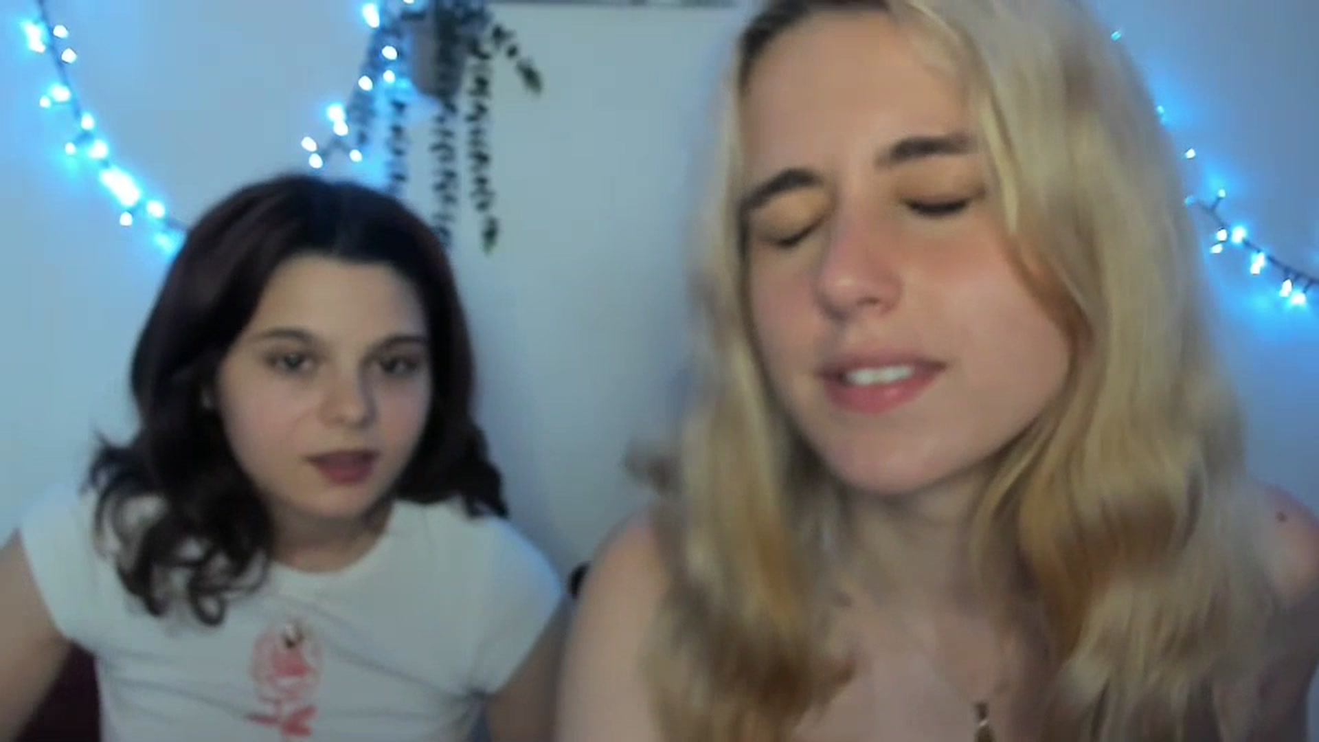 Gallery image thumbnail from AliceKatz's myfreecams stream on, 07/07/2023, 17:23 image 2 of 20