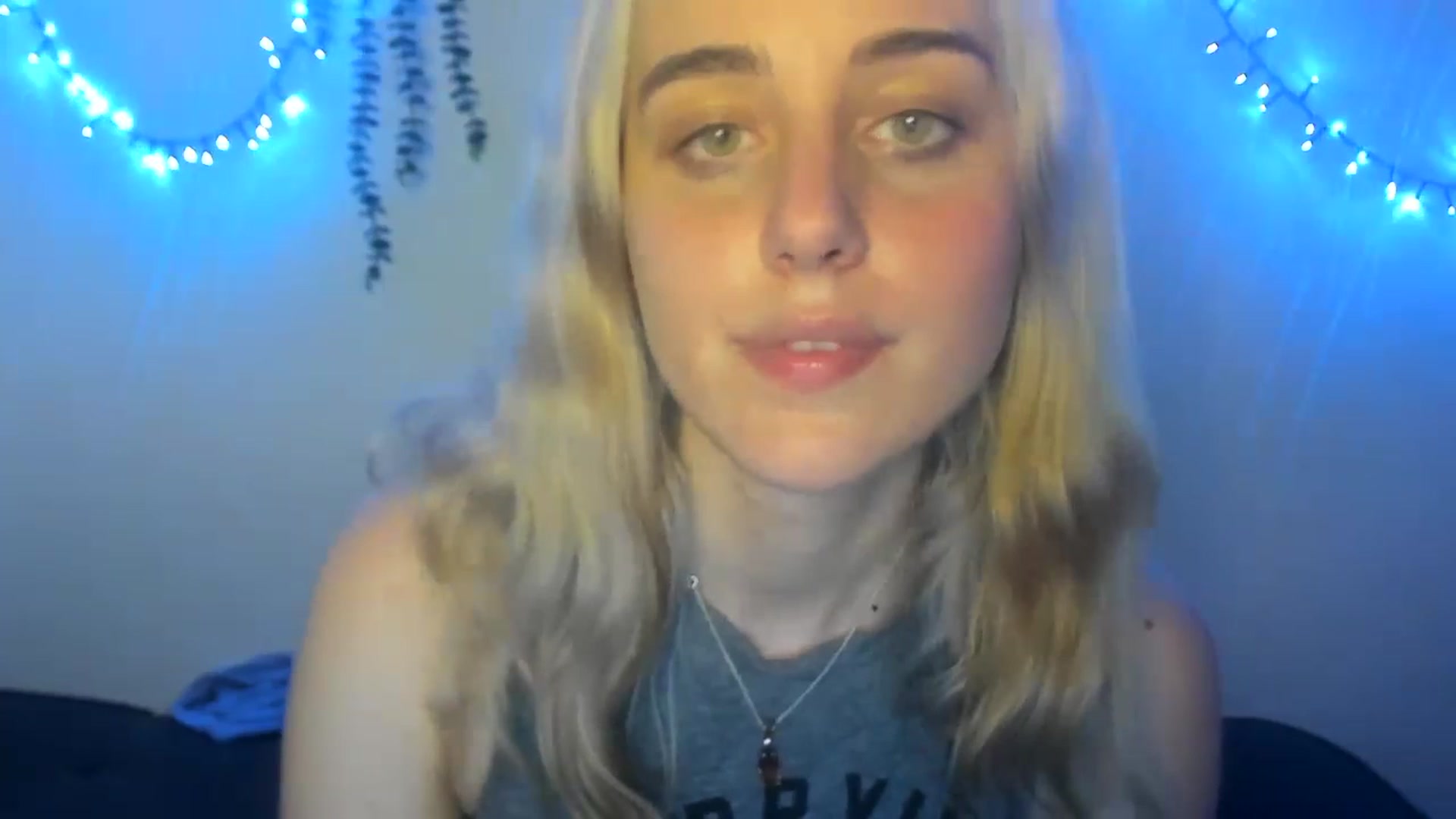 Gallery image thumbnail from AliceKatz's myfreecams stream on, 07/07/2023, 20:02 image 17 of 20