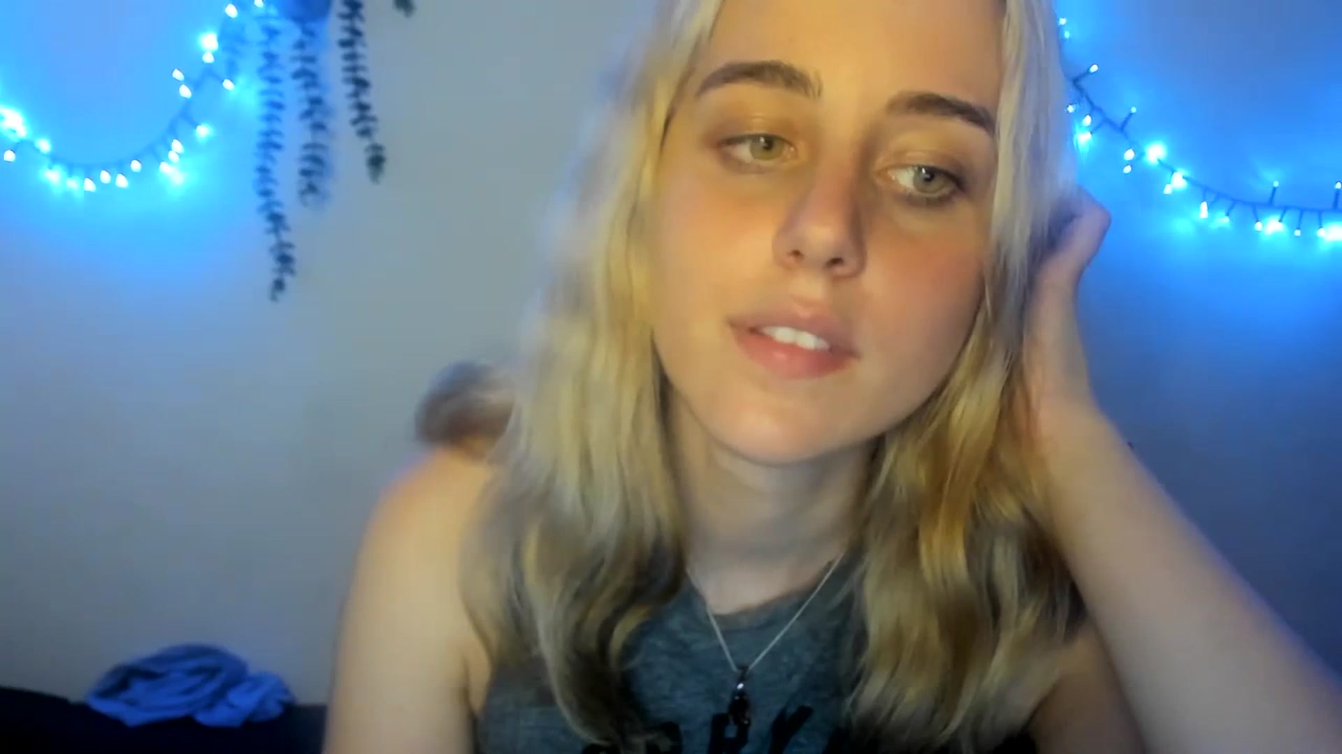 Gallery image thumbnail from AliceKatz's myfreecams stream on, 07/07/2023, 20:02 image 8 of 20