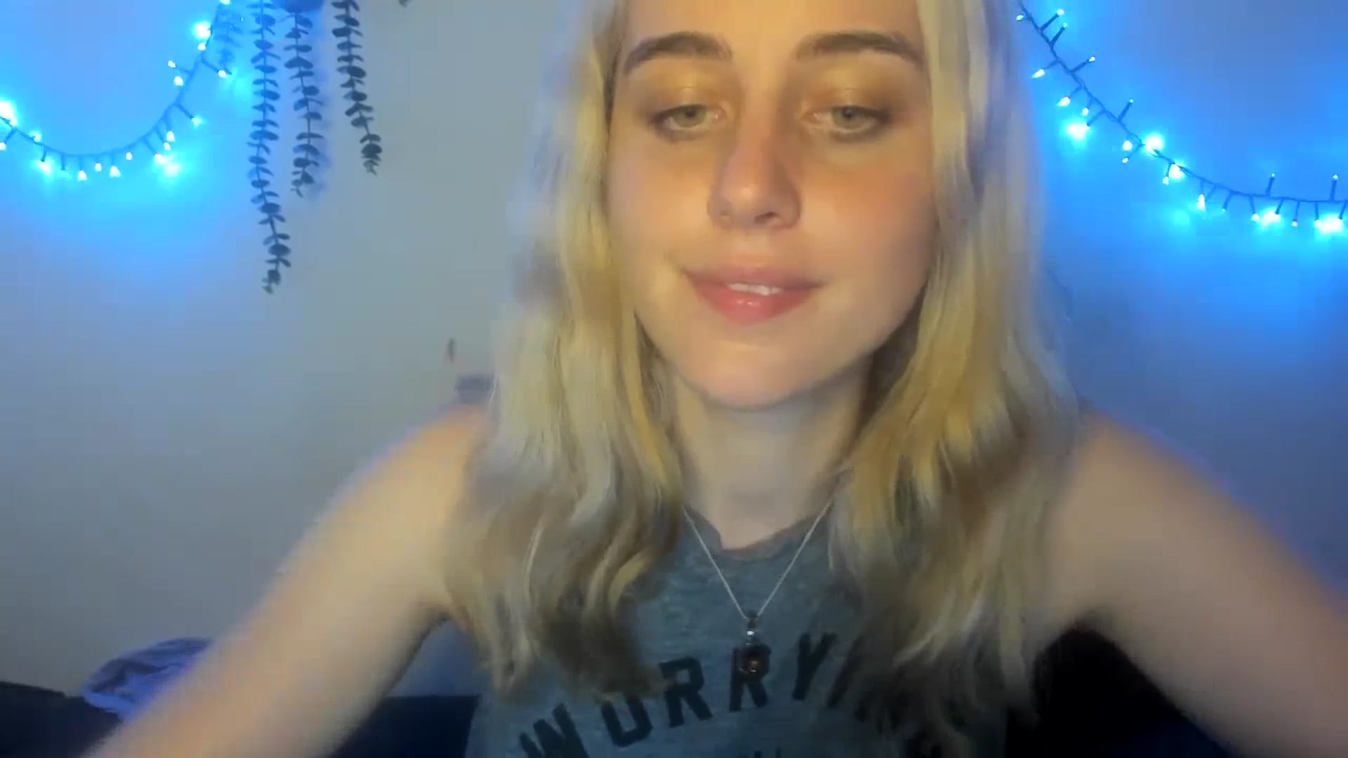 Gallery image thumbnail from AliceKatz's myfreecams stream on, 07/07/2023, 20:02 image 3 of 20
