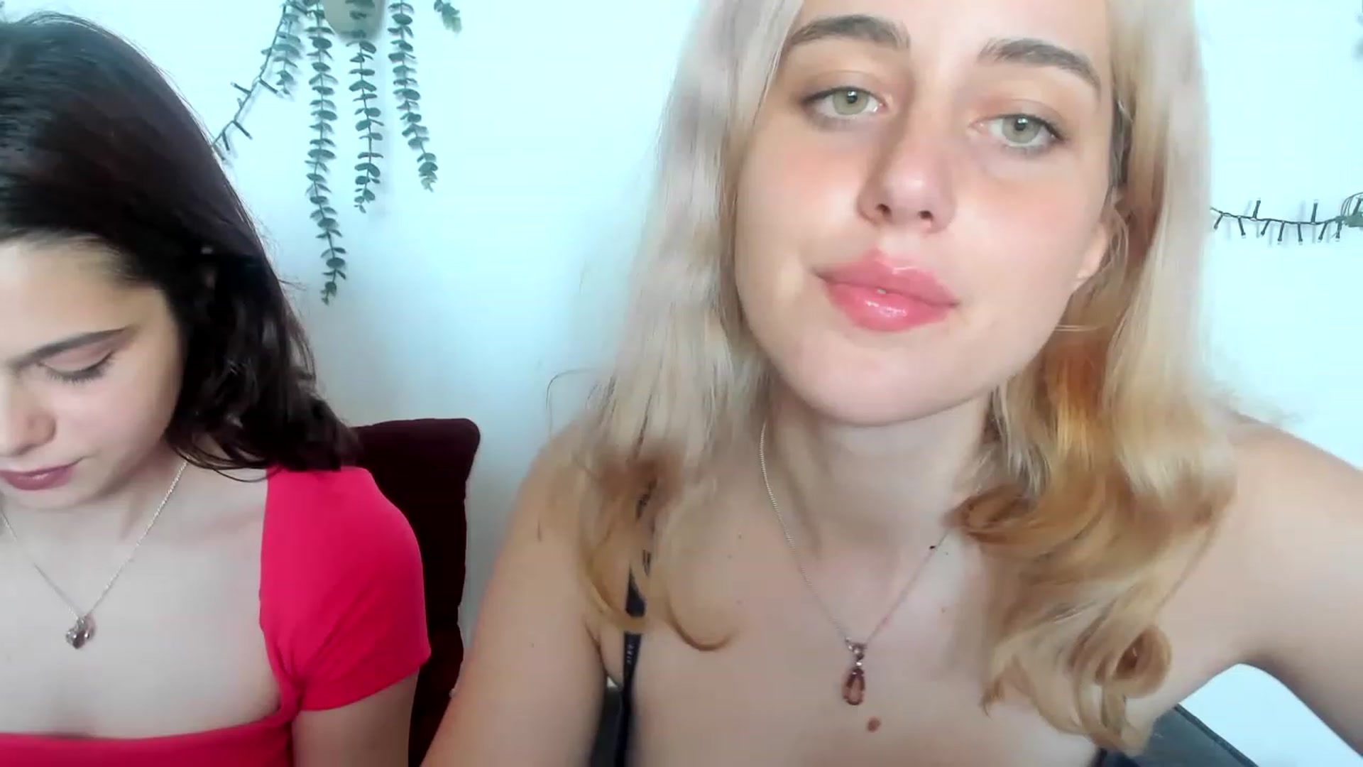 Gallery image thumbnail from AliceKatz's myfreecams stream on, 07/08/2023, 12:59 image 15 of 20