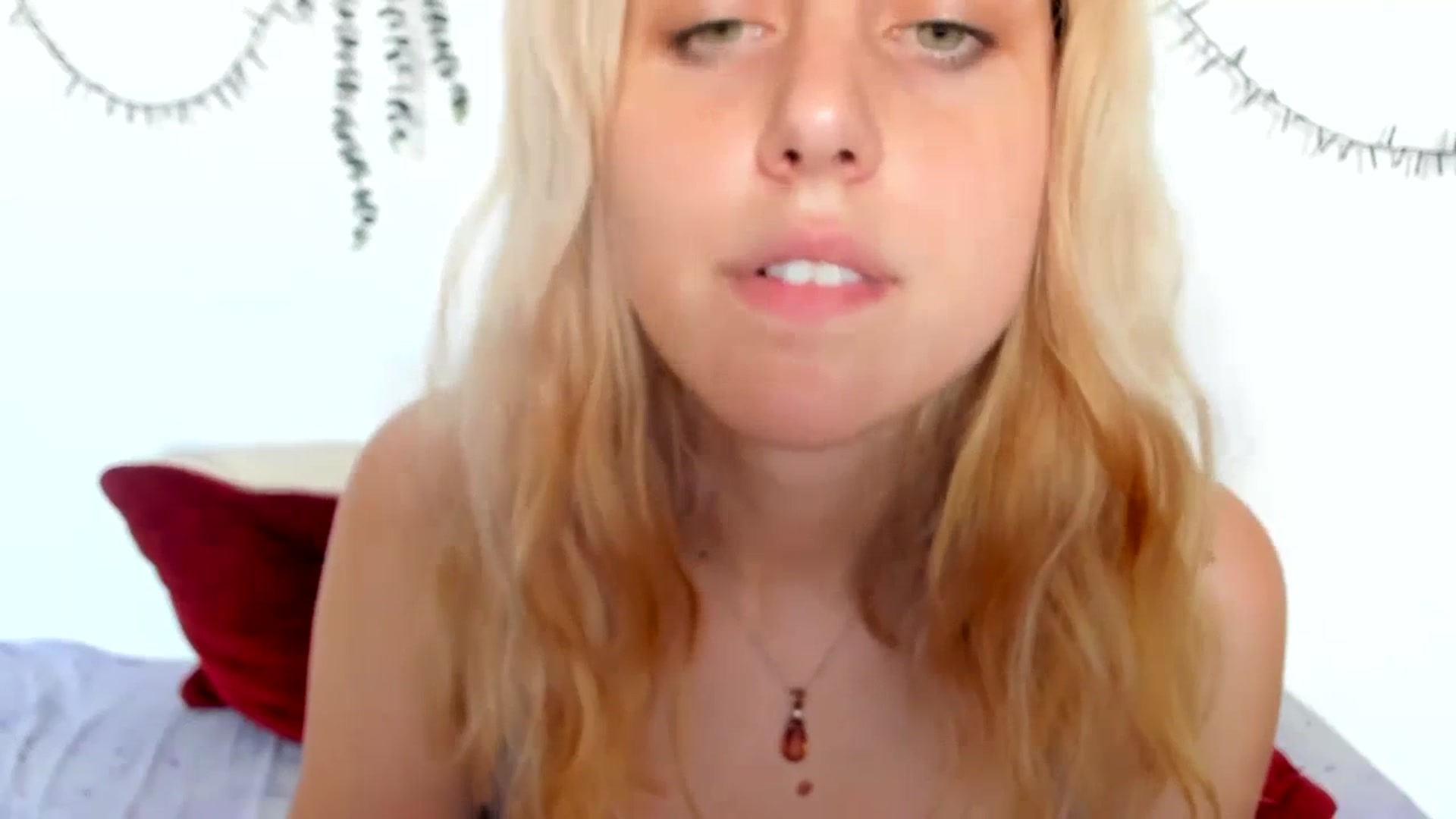 Gallery image thumbnail from AliceKatz's myfreecams stream on, 07/10/2023, 12:47 image 3 of 20