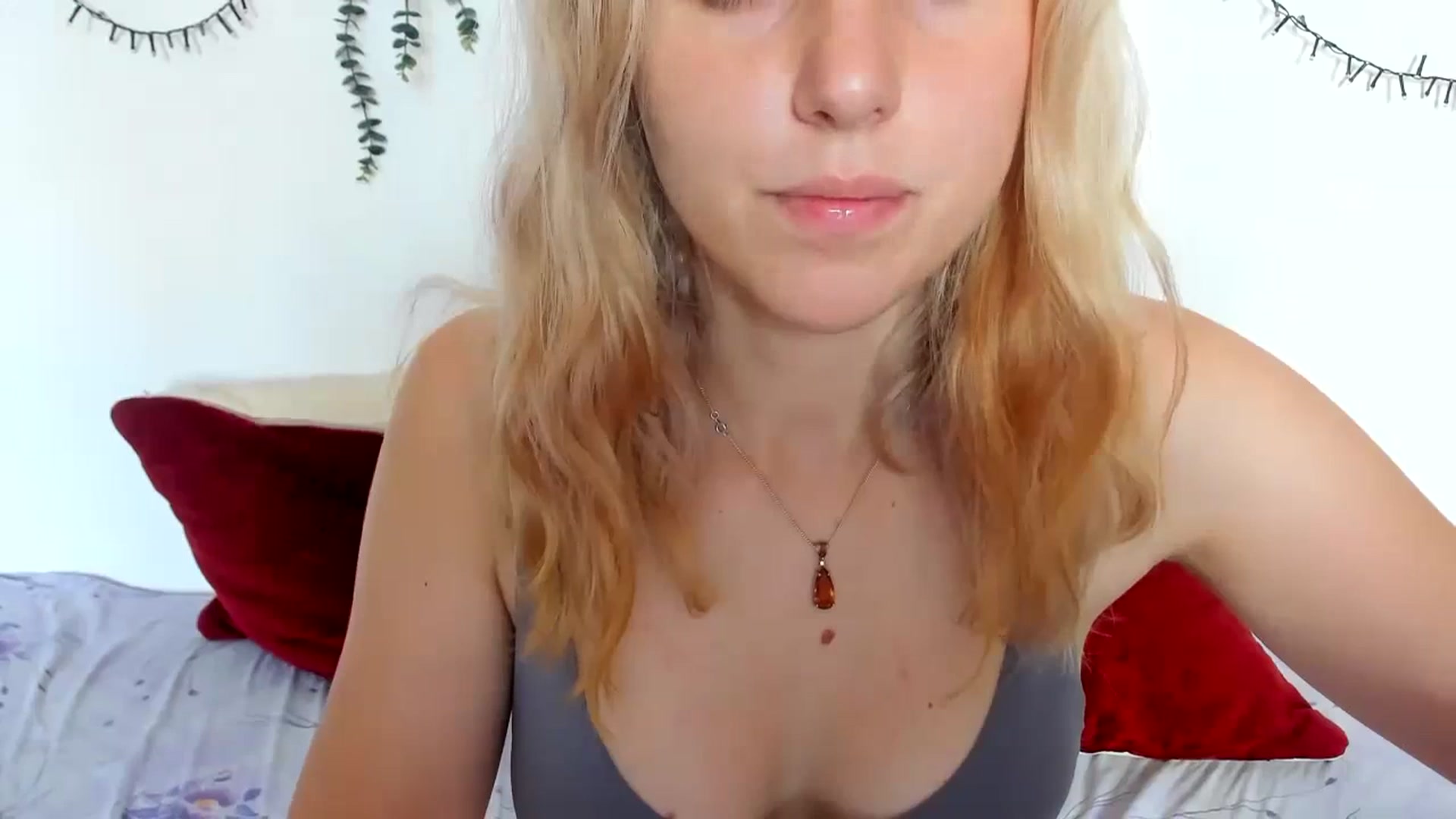 Gallery image thumbnail from AliceKatz's myfreecams stream on, 07/10/2023, 12:47 image 6 of 20