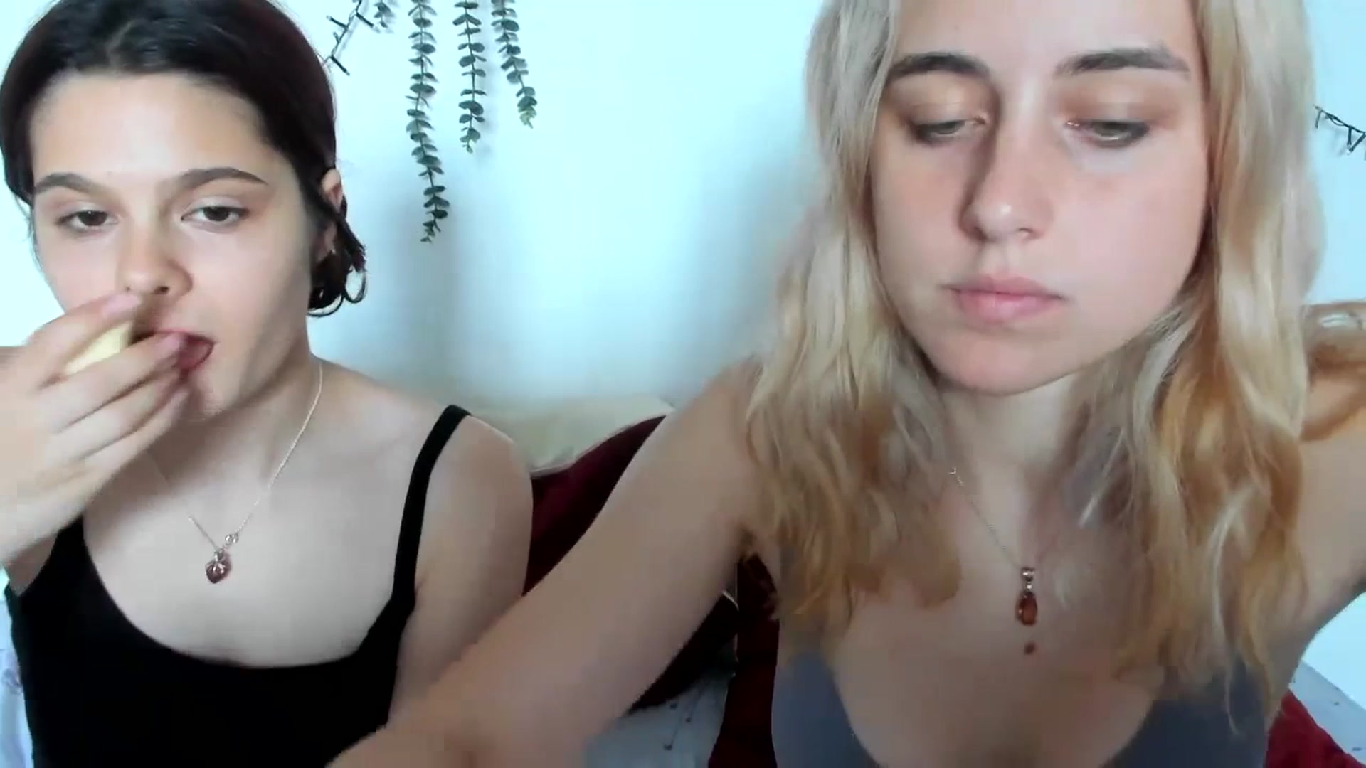 Gallery image thumbnail from AliceKatz's myfreecams stream on, 07/10/2023, 12:47 image 12 of 20
