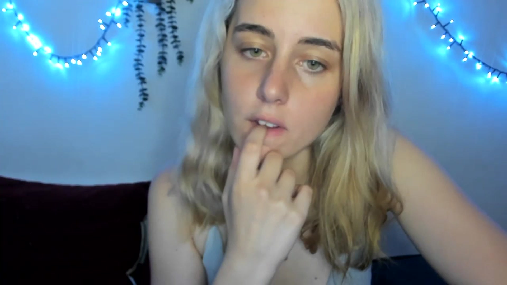 Gallery image thumbnail from AliceKatz's myfreecams stream on, 07/13/2023, 18:47 image 17 of 20