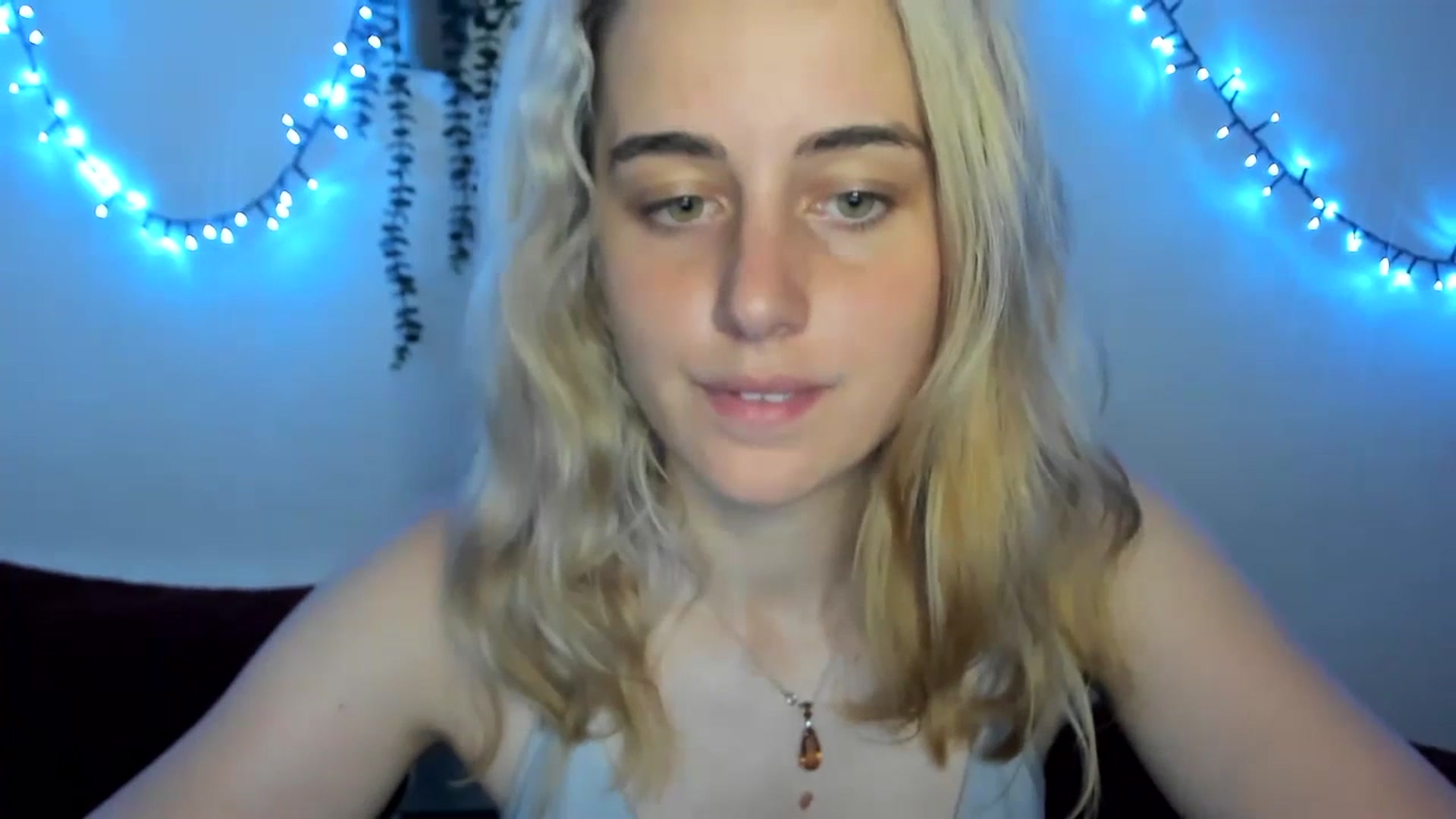 Gallery image thumbnail from AliceKatz's myfreecams stream on, 07/13/2023, 18:47 image 5 of 20