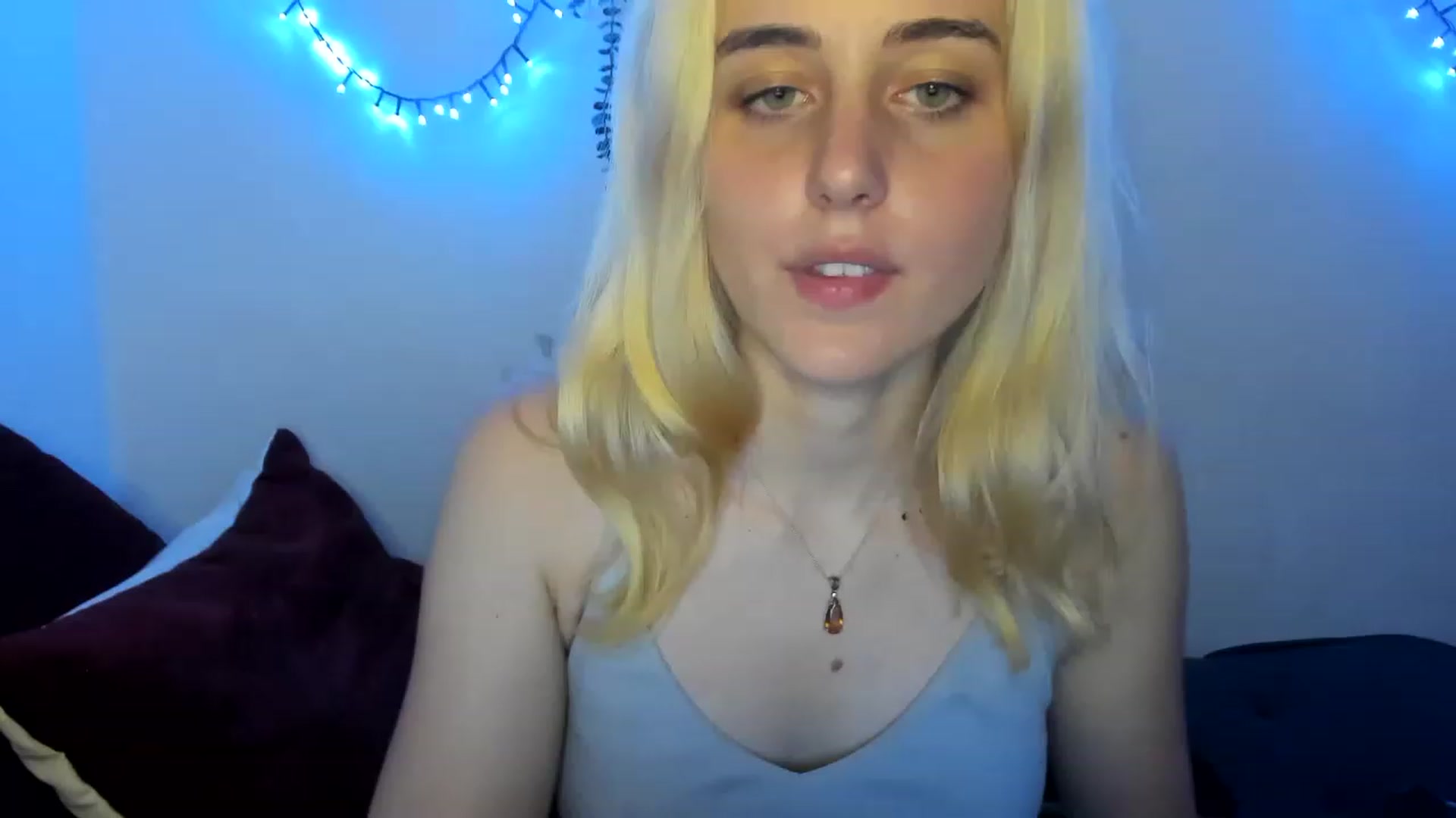 Gallery image thumbnail from AliceKatz's myfreecams stream on, 07/15/2023, 21:20 image 16 of 20
