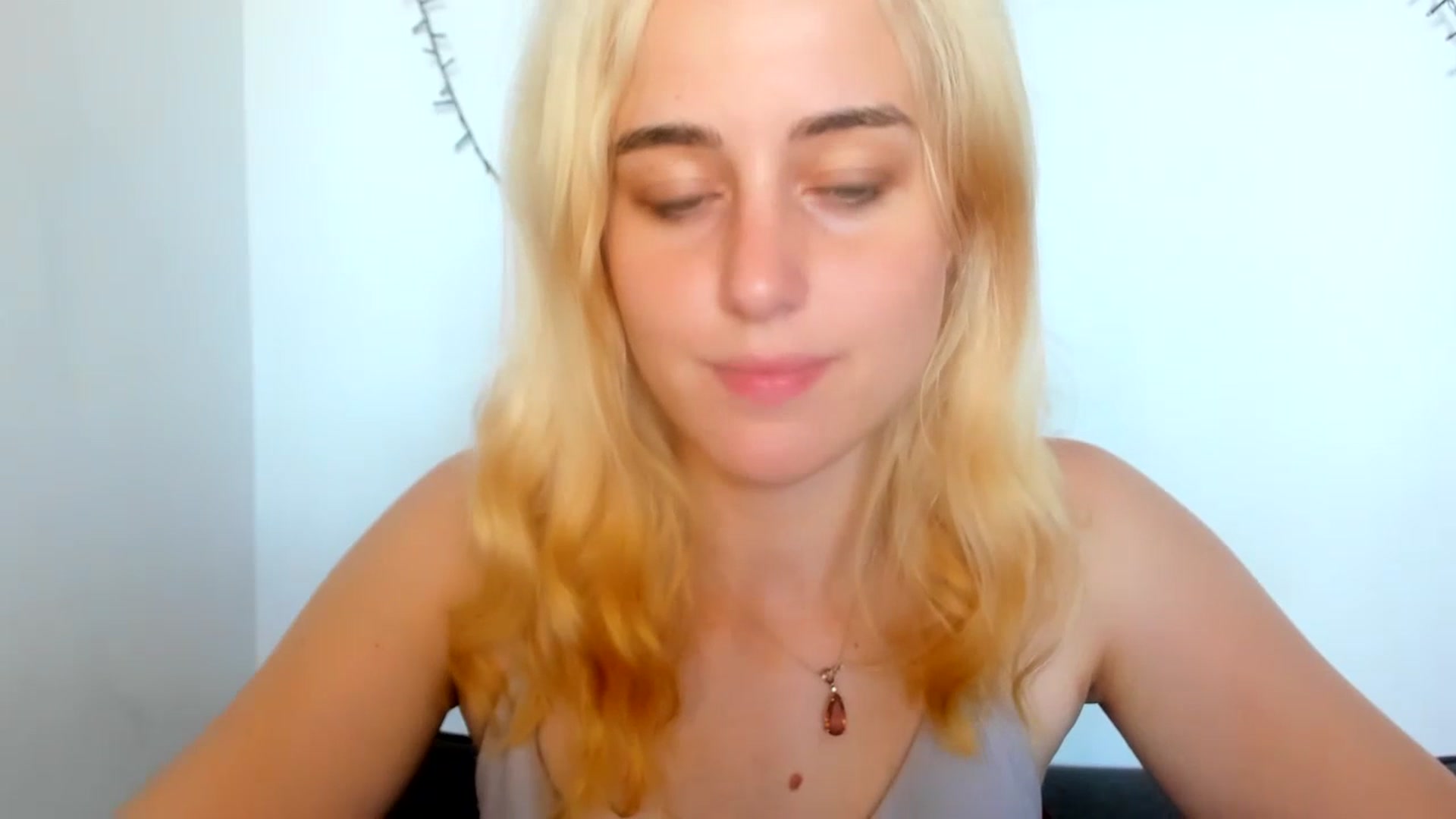 Gallery image thumbnail from AliceKatz's myfreecams stream on, 07/16/2023, 12:03 image 2 of 20