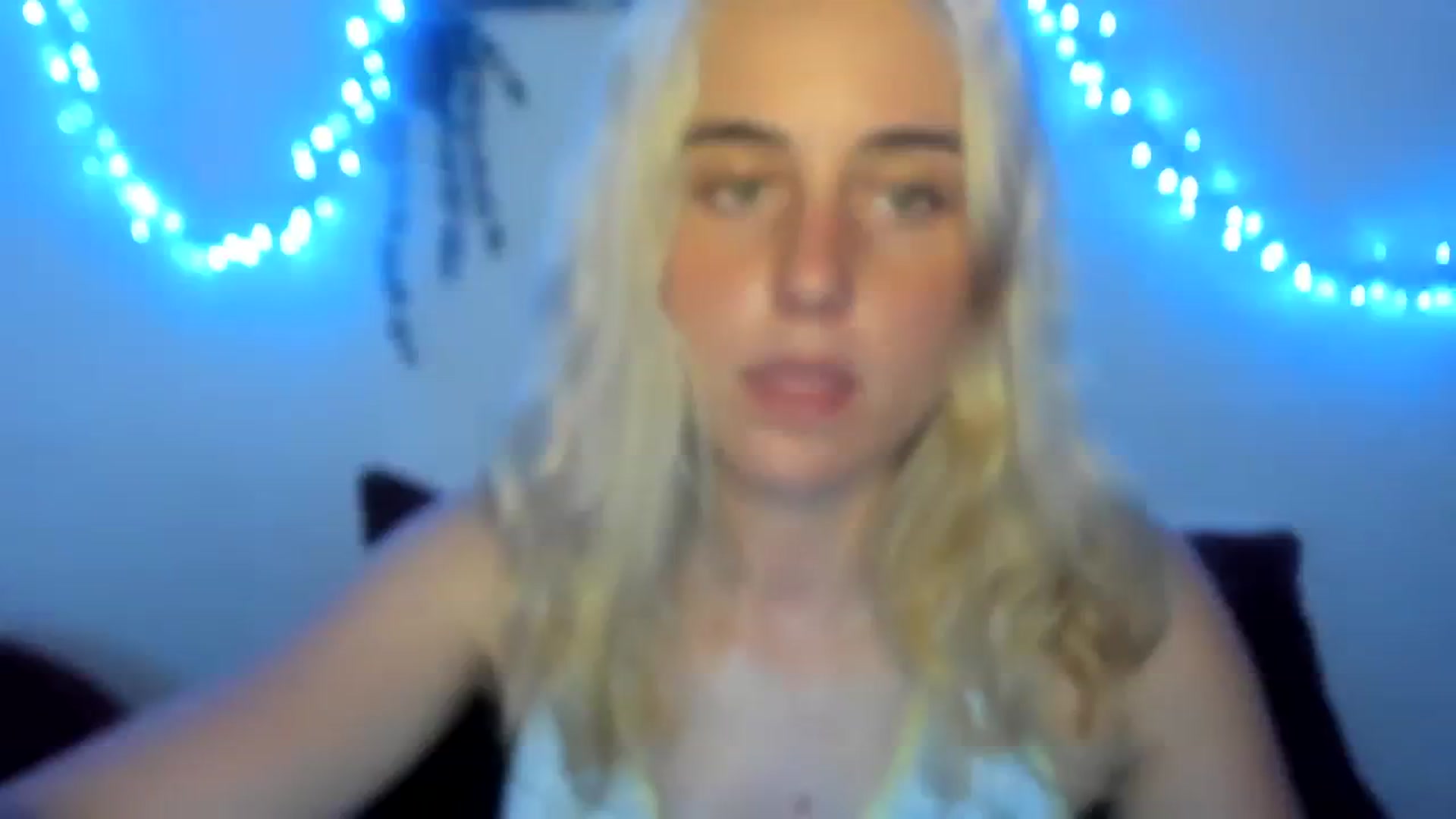 Gallery image thumbnail from AliceKatz's myfreecams stream on, 07/25/2023, 17:43 image 7 of 20