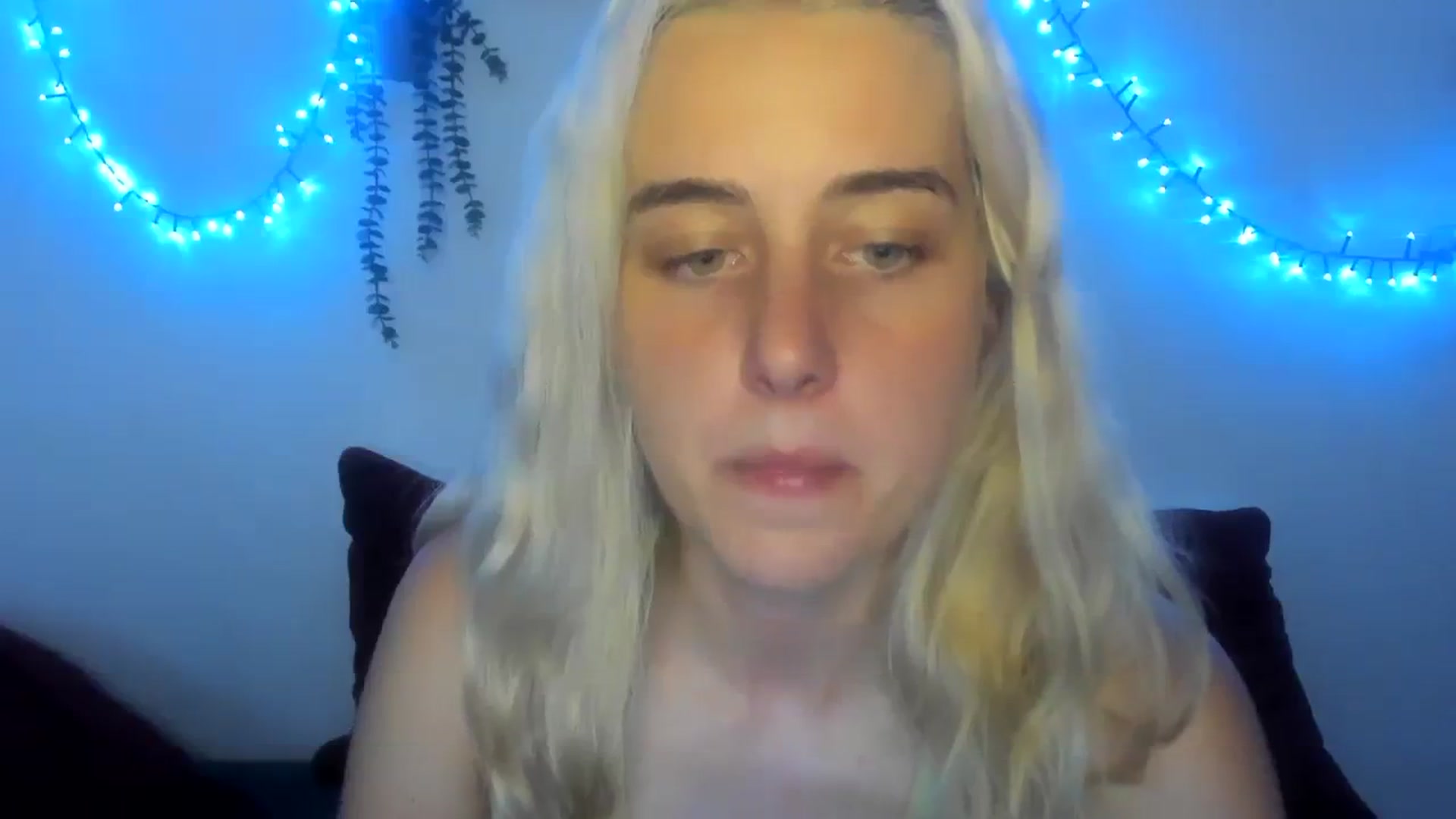 Gallery image thumbnail from AliceKatz's myfreecams stream on, 07/25/2023, 17:43 image 18 of 20