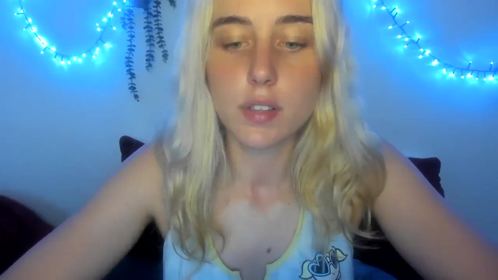 Gallery image thumbnail from AliceKatz's myfreecams stream on, 07/25/2023, 17:43 image 8 of 20