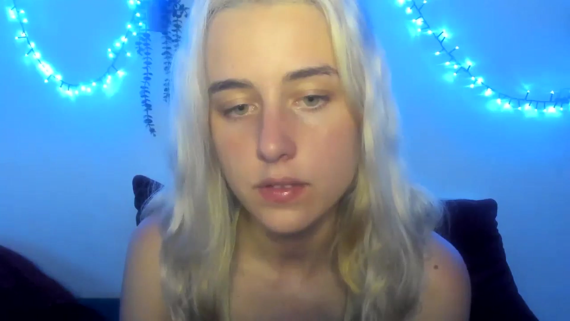 Gallery image thumbnail from AliceKatz's myfreecams stream on, 07/25/2023, 17:43 image 17 of 20