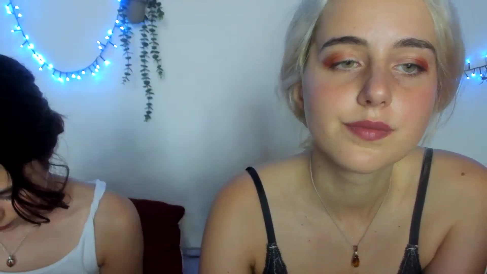 Gallery image thumbnail from AliceKatz's myfreecams stream on, 07/31/2023, 16:33 image 13 of 20
