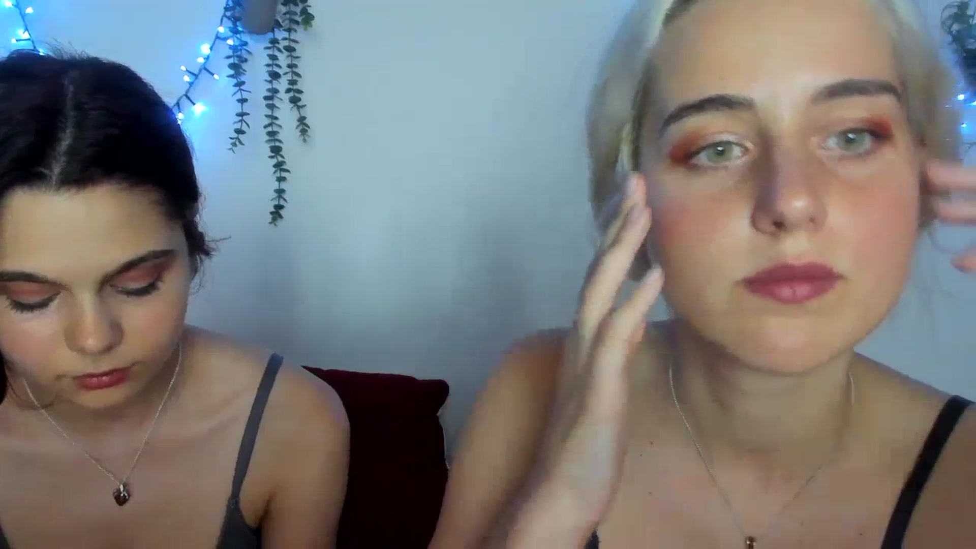 Gallery image thumbnail from AliceKatz's myfreecams stream on, 07/31/2023, 17:09 image 3 of 20