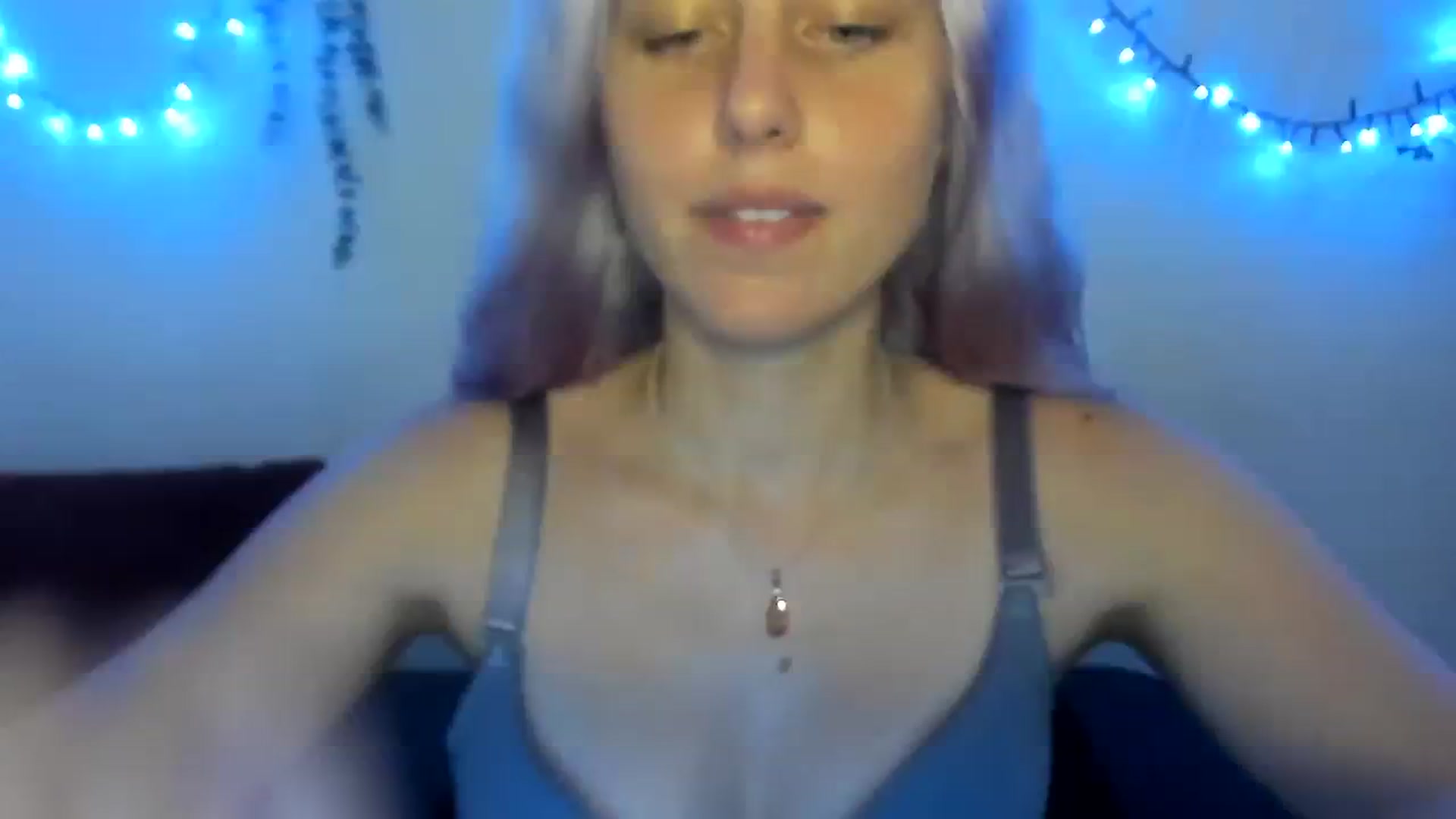 Gallery image thumbnail from AliceKatz's myfreecams stream on, 08/02/2023, 21:59 image 17 of 20