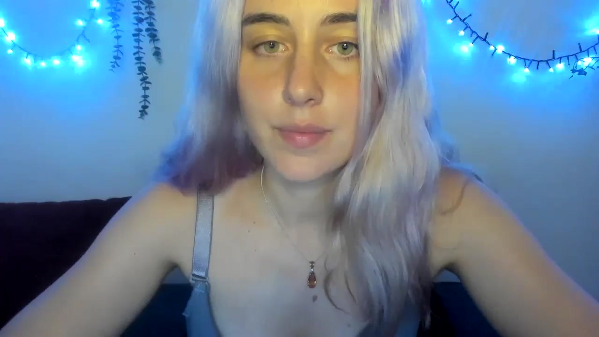 Gallery image thumbnail from AliceKatz's myfreecams stream on, 08/02/2023, 21:59 image 14 of 20
