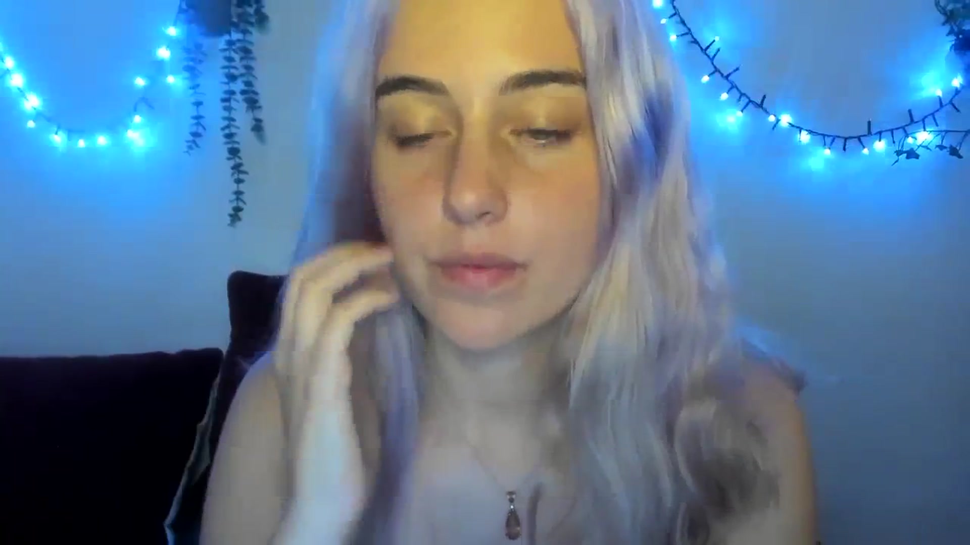Gallery image thumbnail from AliceKatz's myfreecams stream on, 08/02/2023, 21:59 image 5 of 20