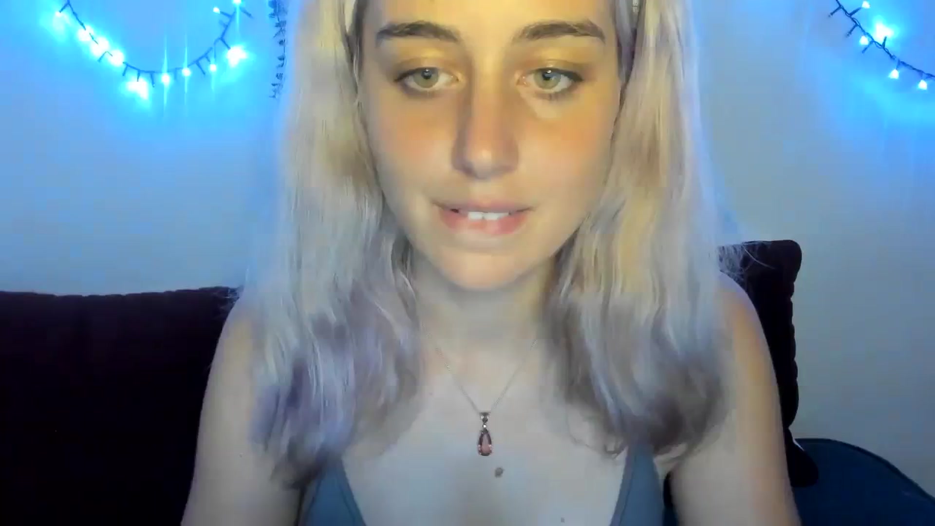 Gallery image thumbnail from AliceKatz's myfreecams stream on, 08/03/2023, 19:00 image 1 of 20