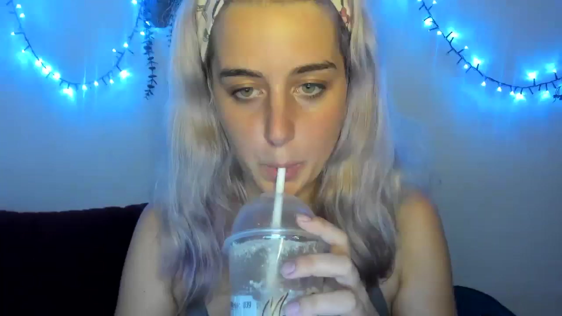 Gallery image thumbnail from AliceKatz's myfreecams stream on, 08/03/2023, 19:00 image 4 of 20