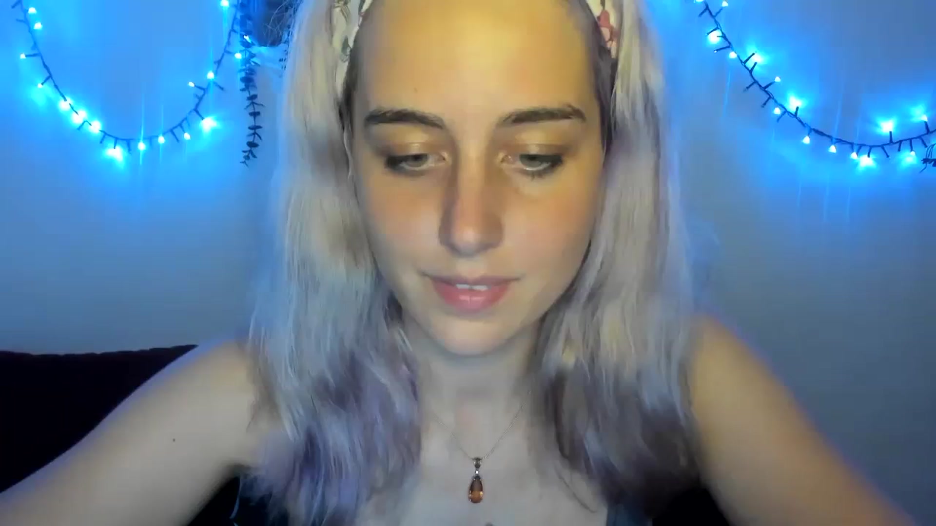 Gallery image thumbnail from AliceKatz's myfreecams stream on, 08/03/2023, 19:00 image 5 of 20