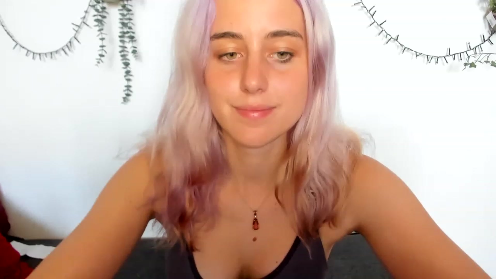 Gallery image thumbnail from AliceKatz's myfreecams stream on, 08/04/2023, 12:40 image 6 of 20
