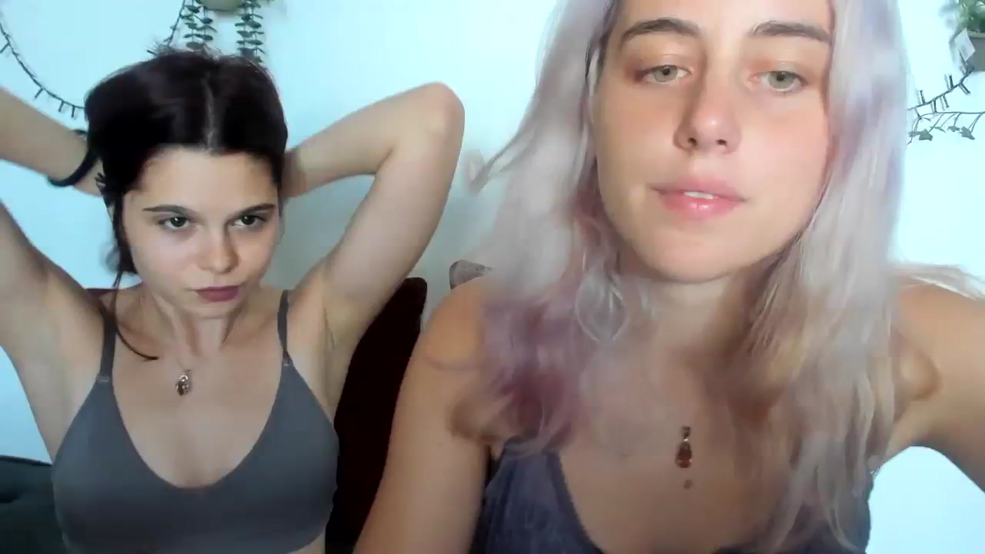 Gallery image thumbnail from AliceKatz's myfreecams stream on, 08/06/2023, 15:02 image 13 of 20