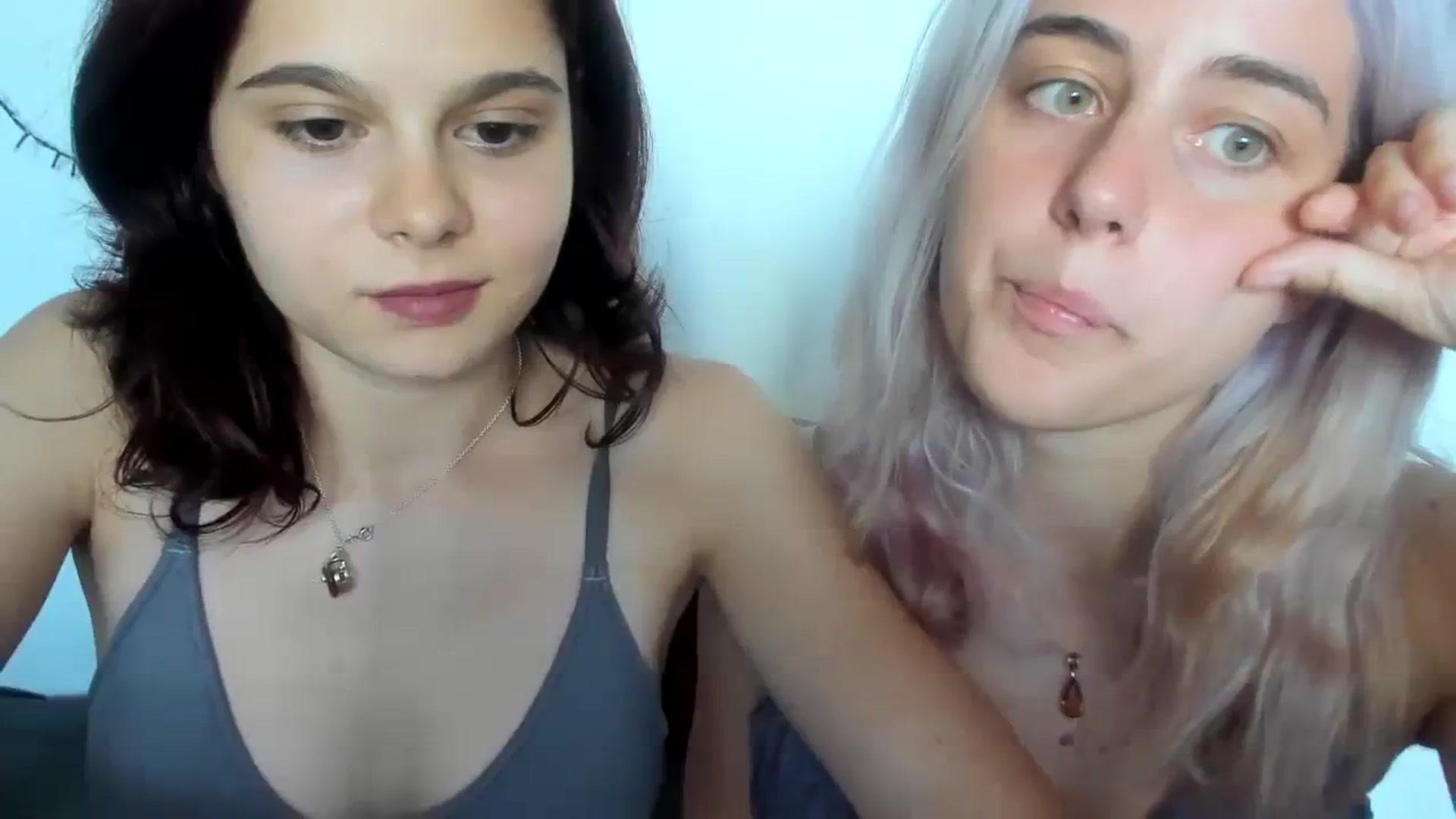 Gallery image thumbnail from AliceKatz's myfreecams stream on, 08/06/2023, 15:02 image 11 of 20