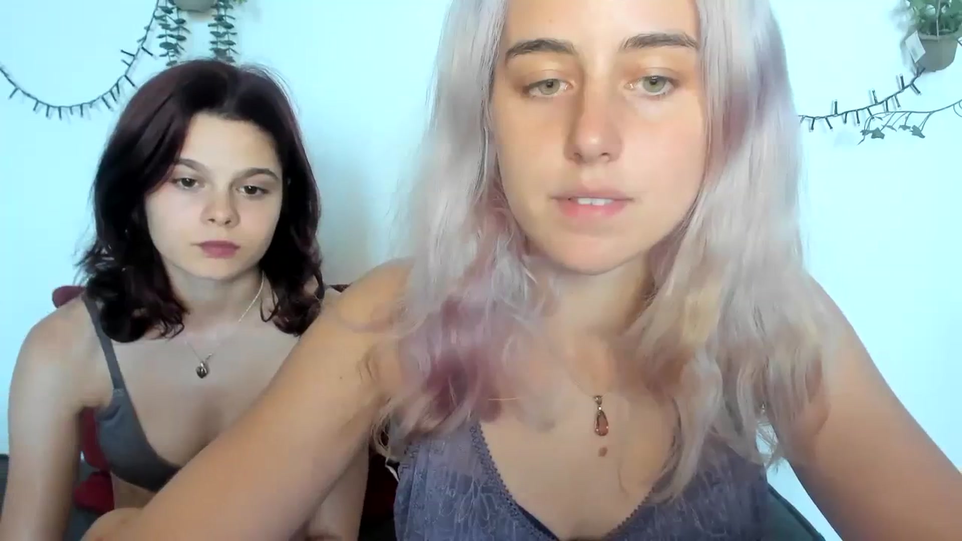 Gallery image thumbnail from AliceKatz's myfreecams stream on, 08/06/2023, 15:02 image 7 of 20