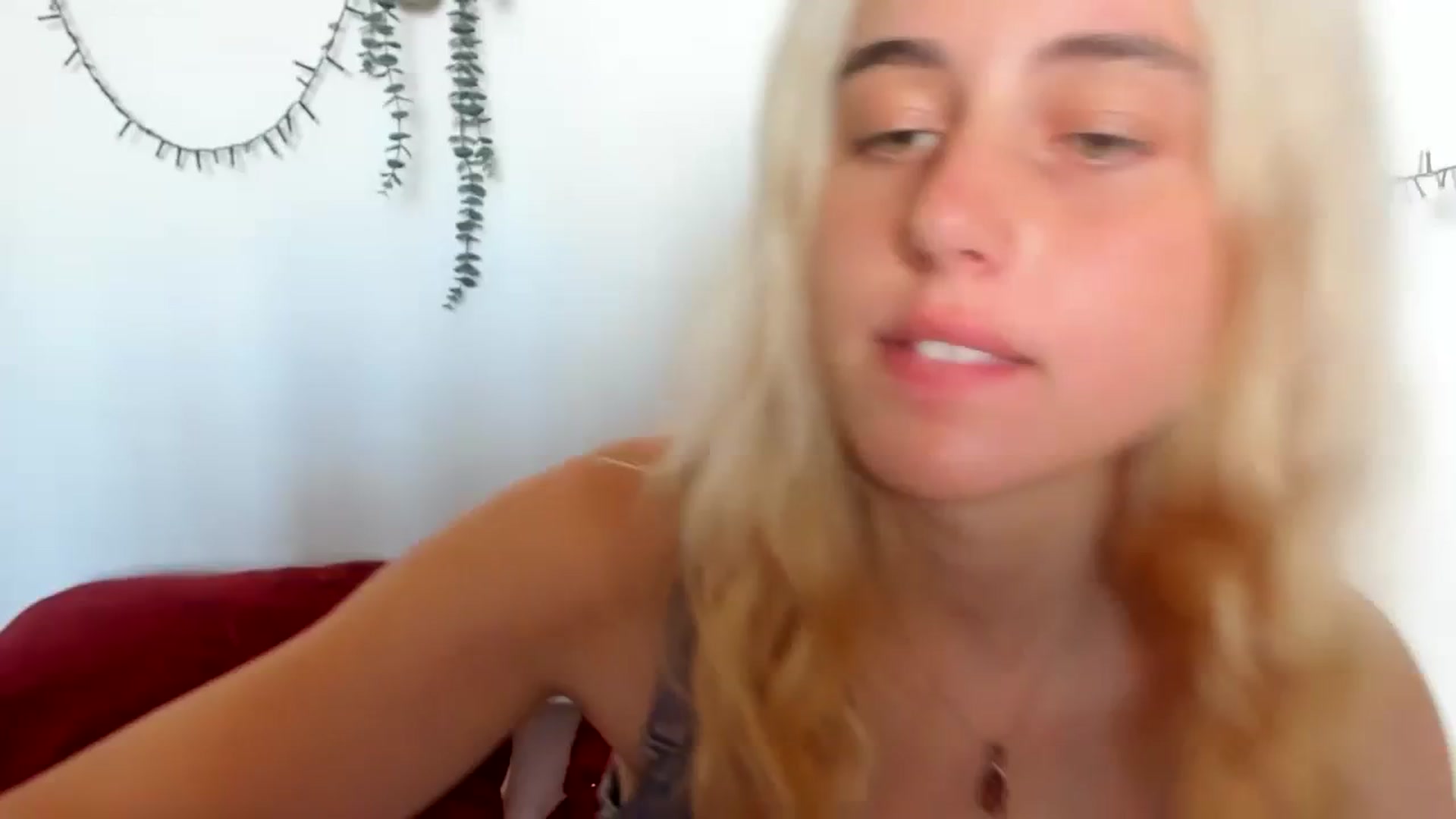 Gallery image thumbnail from AliceKatz's myfreecams stream on, 08/20/2023, 14:27 image 14 of 20