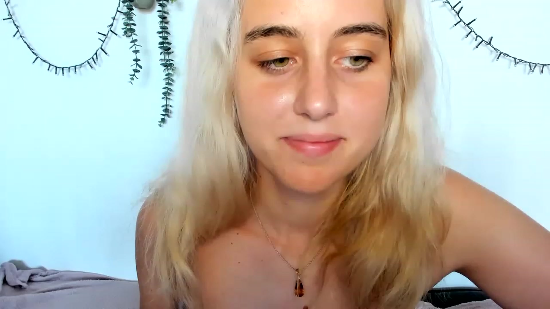 Gallery image thumbnail from AliceKatz's myfreecams stream on, 08/24/2023, 15:04 image 8 of 20