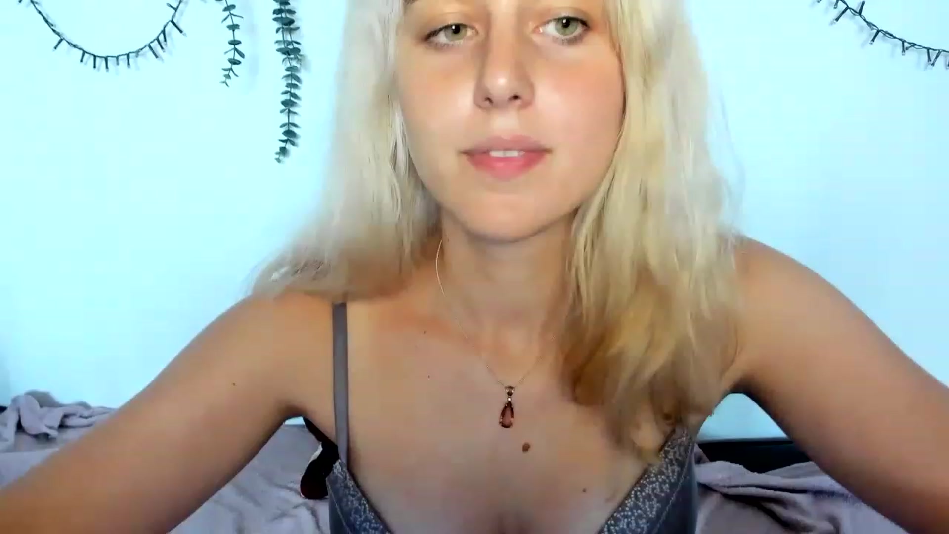 Gallery image thumbnail from AliceKatz's myfreecams stream on, 08/24/2023, 15:04 image 16 of 20