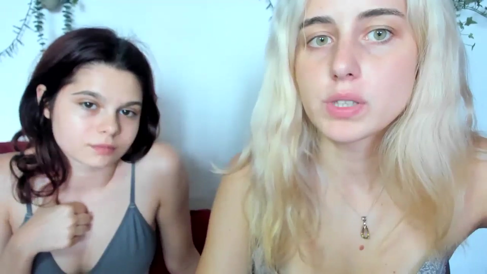Gallery image thumbnail from AliceKatz's myfreecams stream on, 08/31/2023, 12:27 image 6 of 20
