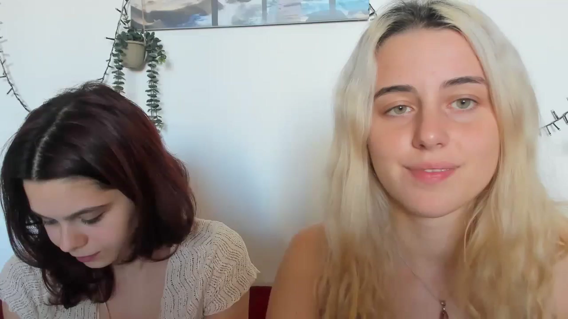 Gallery image thumbnail from AliceKatz's myfreecams stream on, 09/09/2023, 12:17 image 1 of 20