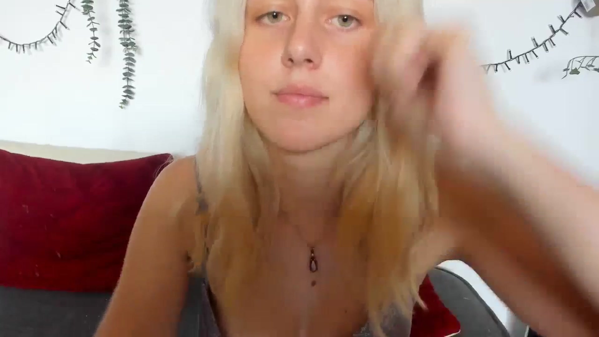Gallery image thumbnail from AliceKatz's myfreecams stream on, 09/10/2023, 11:54 image 19 of 20
