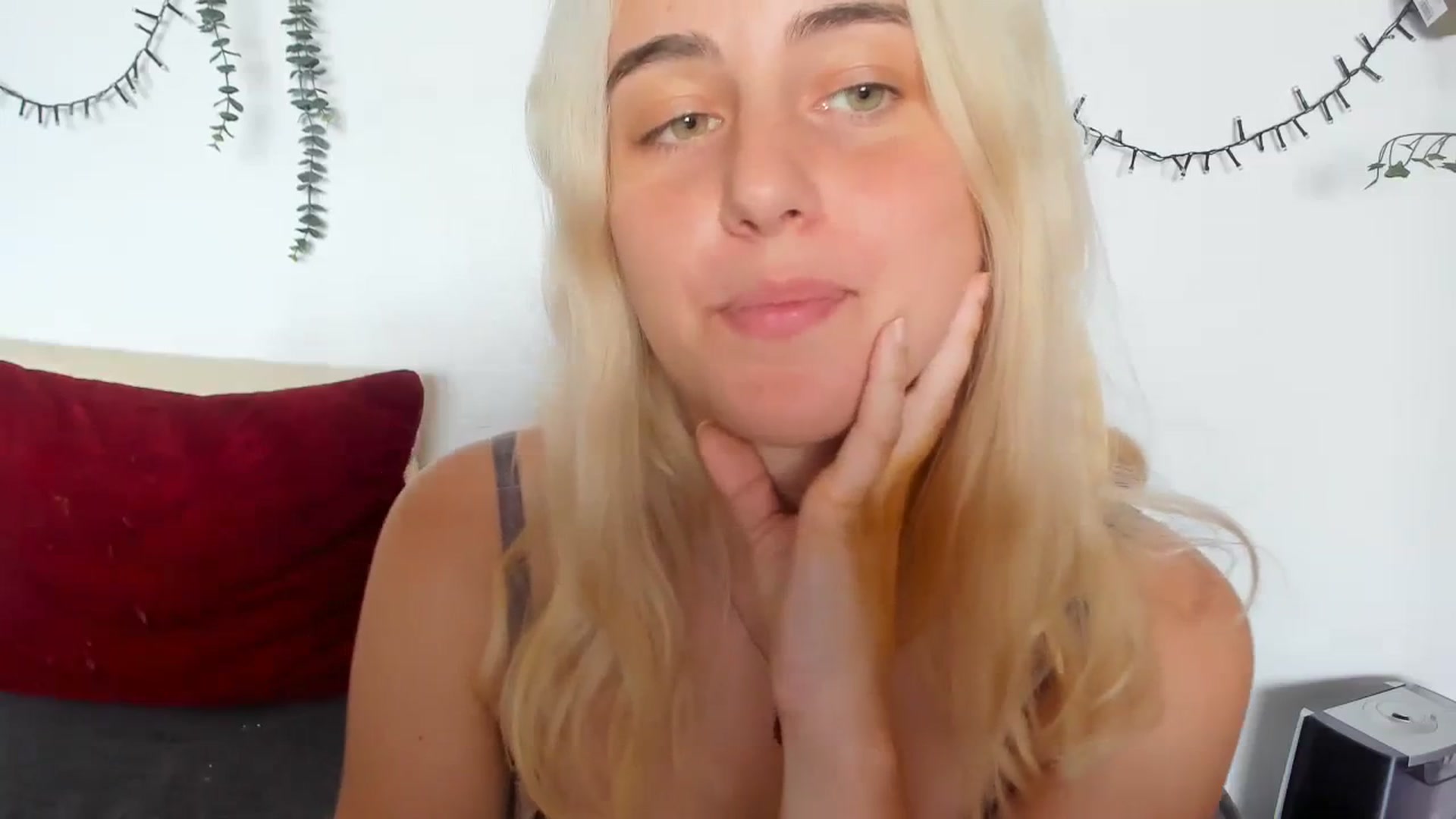 Gallery image thumbnail from AliceKatz's myfreecams stream on, 09/10/2023, 11:54 image 5 of 20