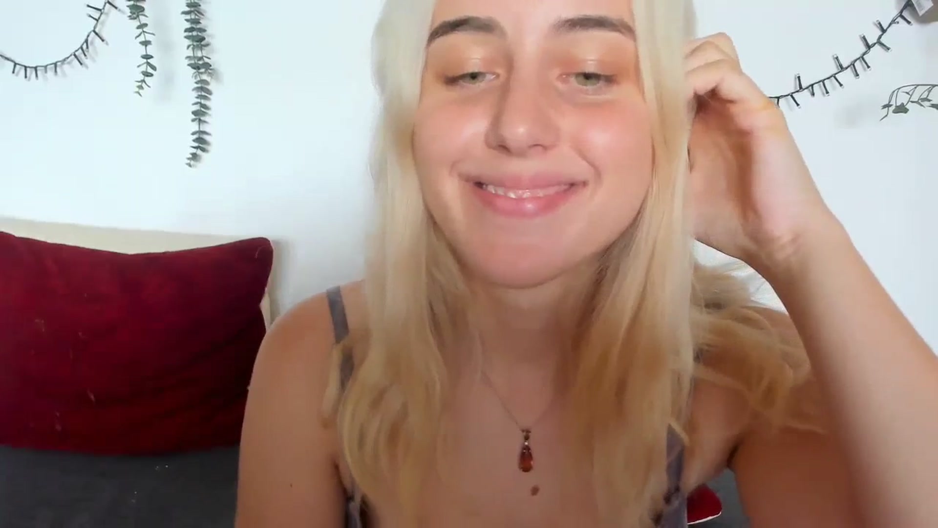Gallery image thumbnail from AliceKatz's myfreecams stream on, 09/10/2023, 11:54 image 4 of 20