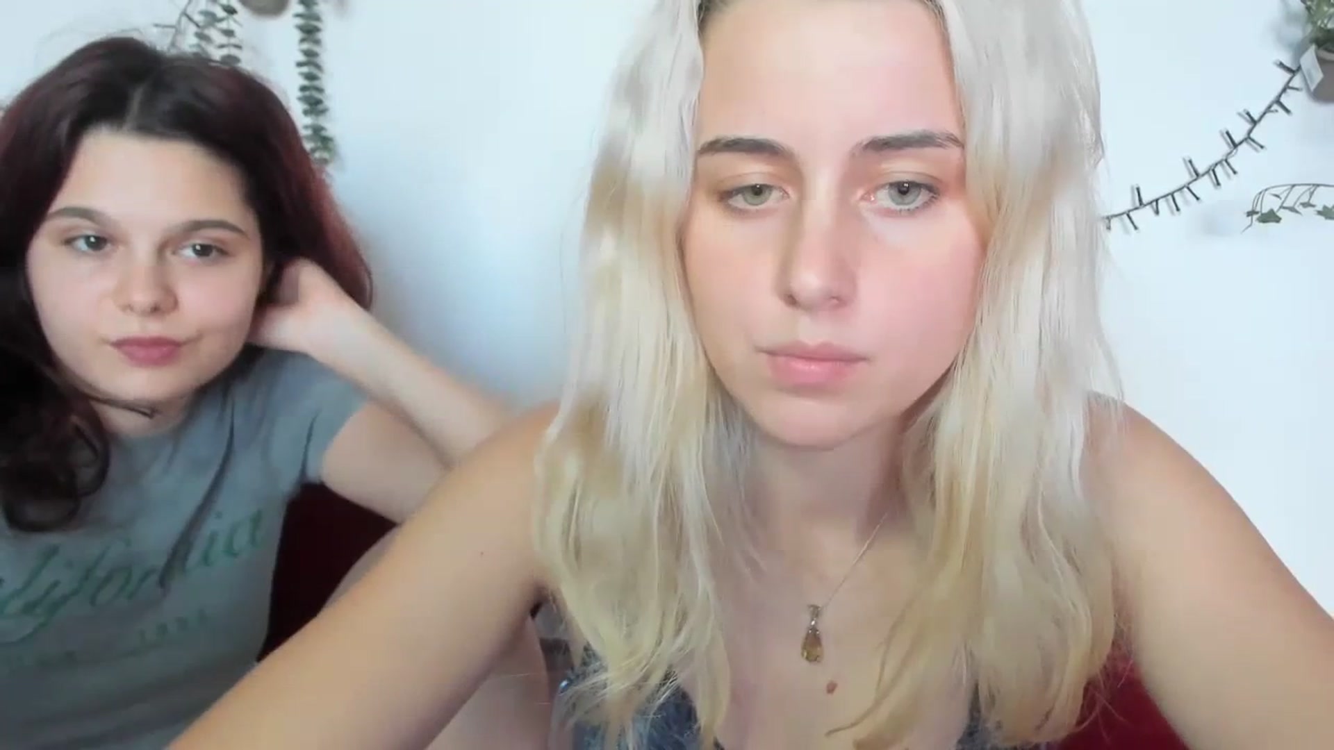 Gallery image thumbnail from AliceKatz's myfreecams stream on, 09/29/2023, 14:45 image 11 of 20