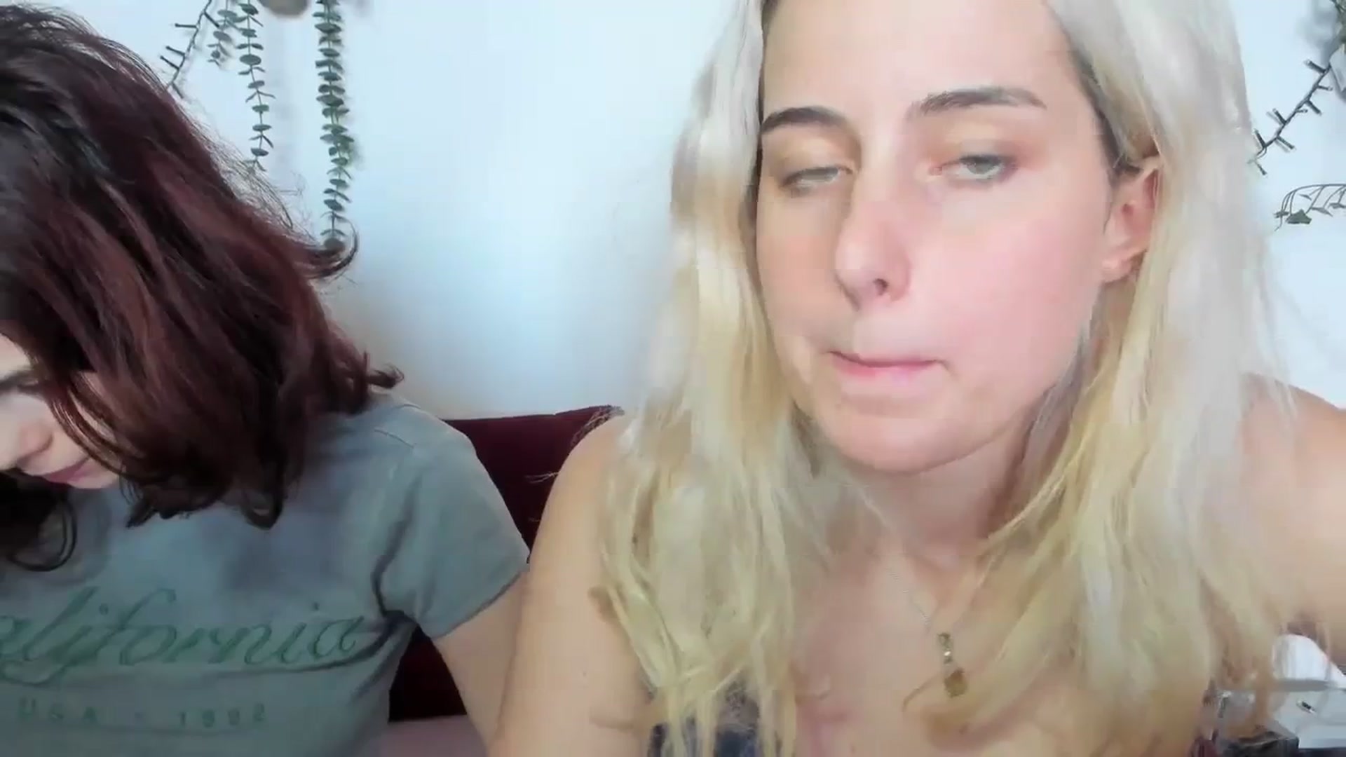 Gallery image thumbnail from AliceKatz's myfreecams stream on, 09/29/2023, 14:45 image 4 of 20