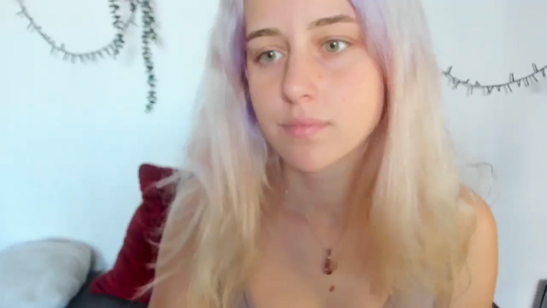 Gallery image thumbnail from AliceKatz's myfreecams stream on, 11/10/2023, 13:35 image 12 of 20
