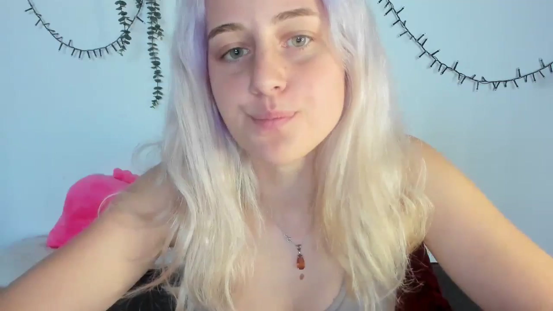 Gallery image thumbnail from AliceKatz's myfreecams stream on, 11/10/2023, 14:16 image 19 of 20
