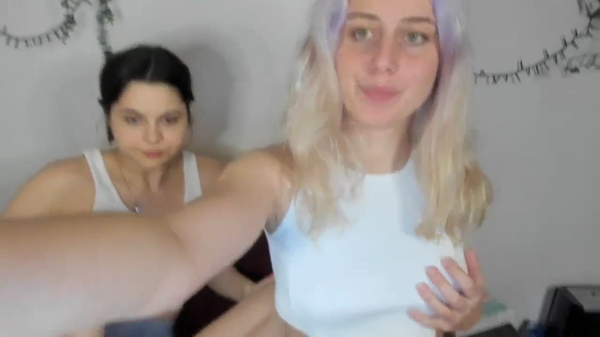 Gallery image thumbnail from AliceKatz's myfreecams stream on, 11/12/2023, 19:06 image 2 of 20