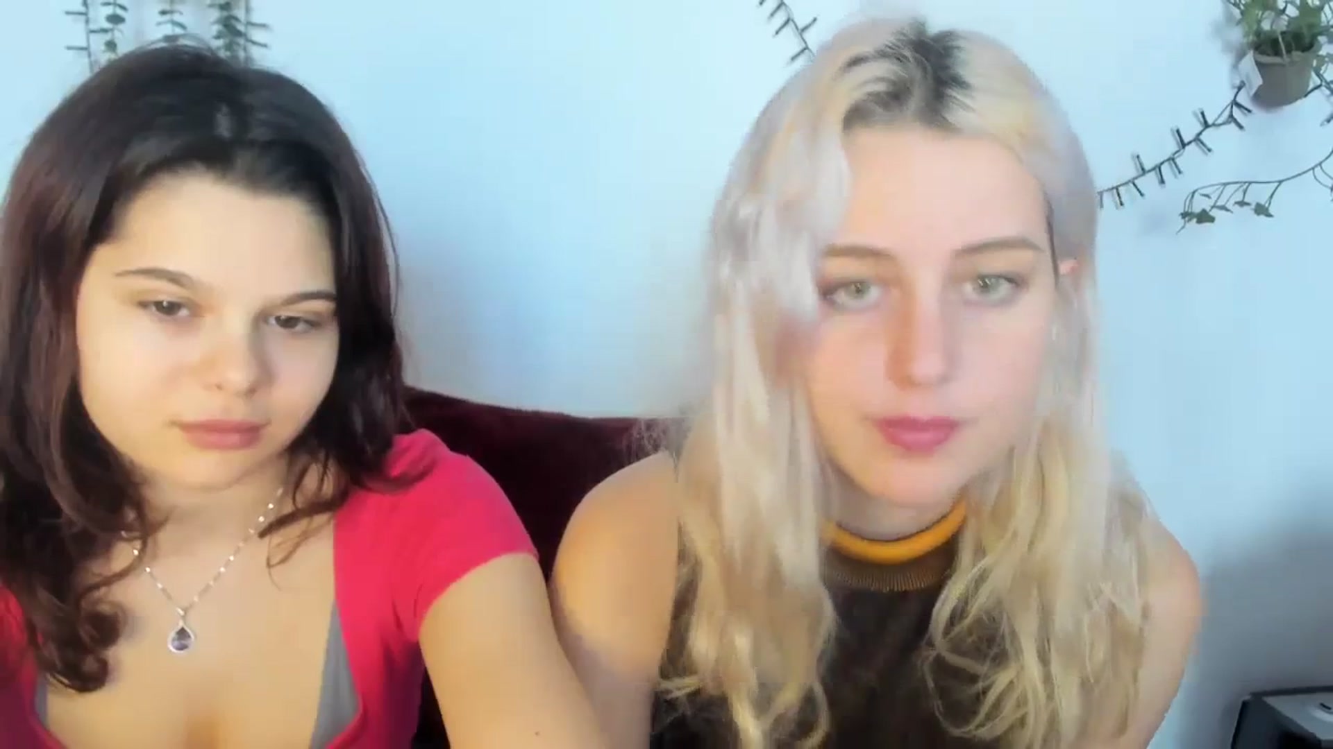 Gallery image thumbnail from AliceKatz's myfreecams stream on, 11/29/2023, 12:41 image 2 of 20